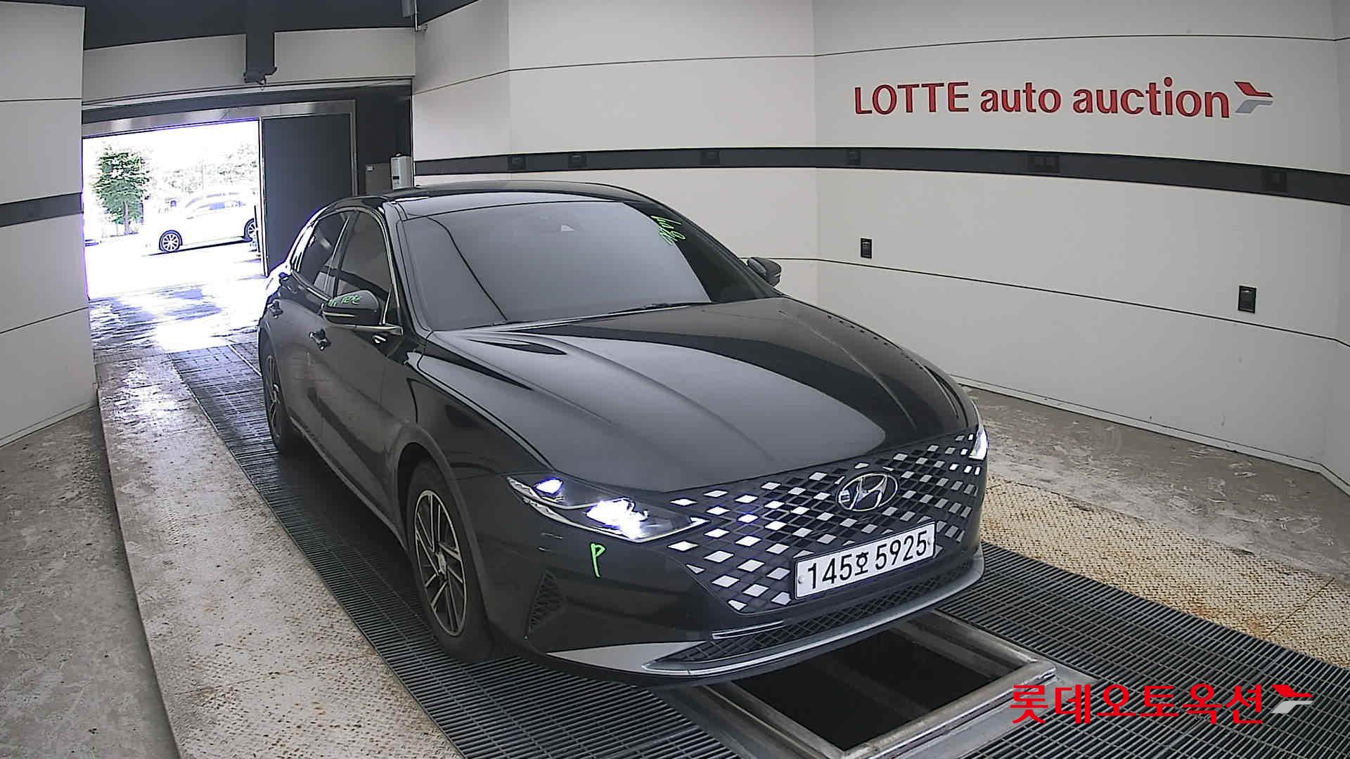 2020 - hyundai grandeur