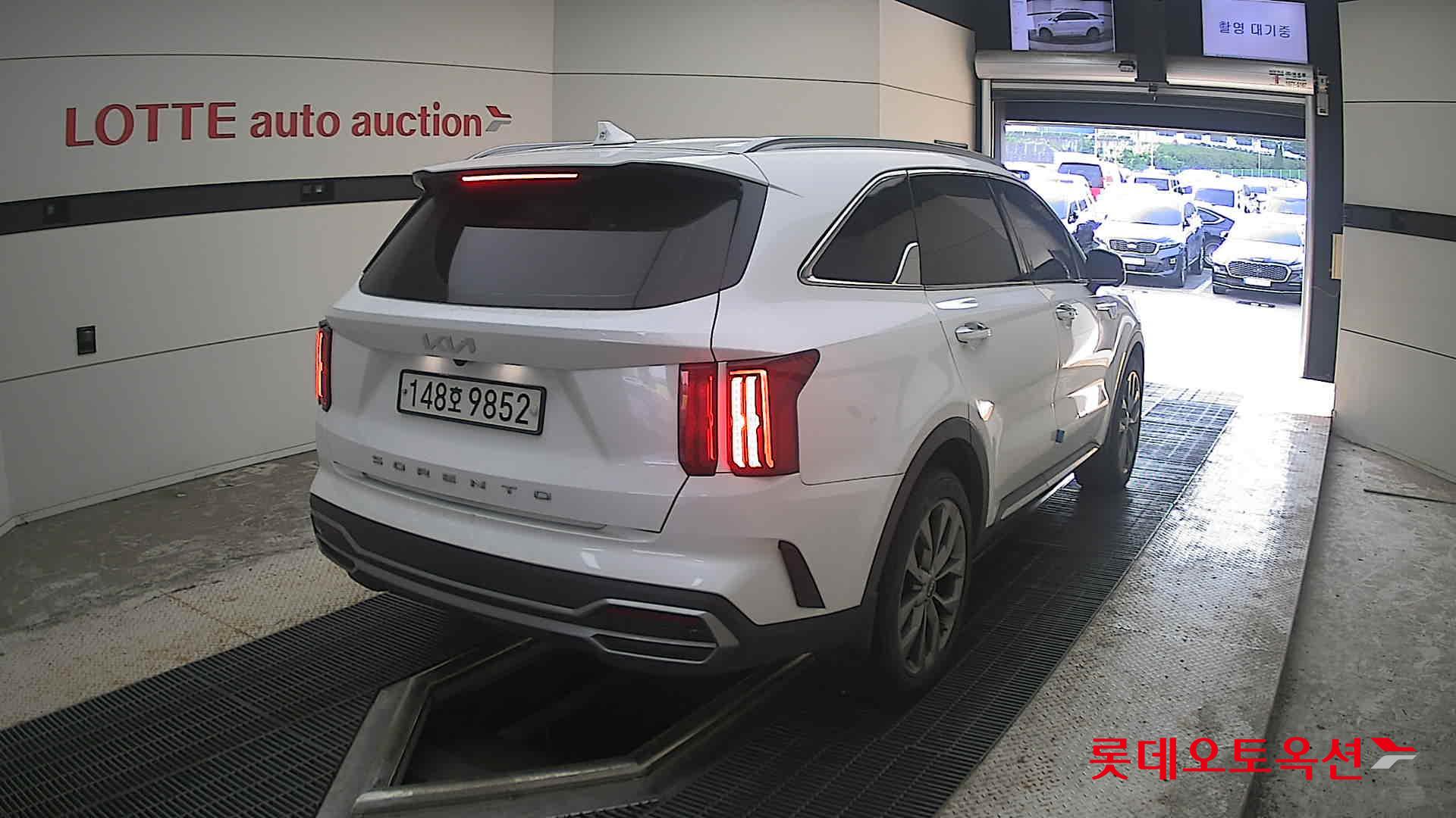 2022 - kia sorento