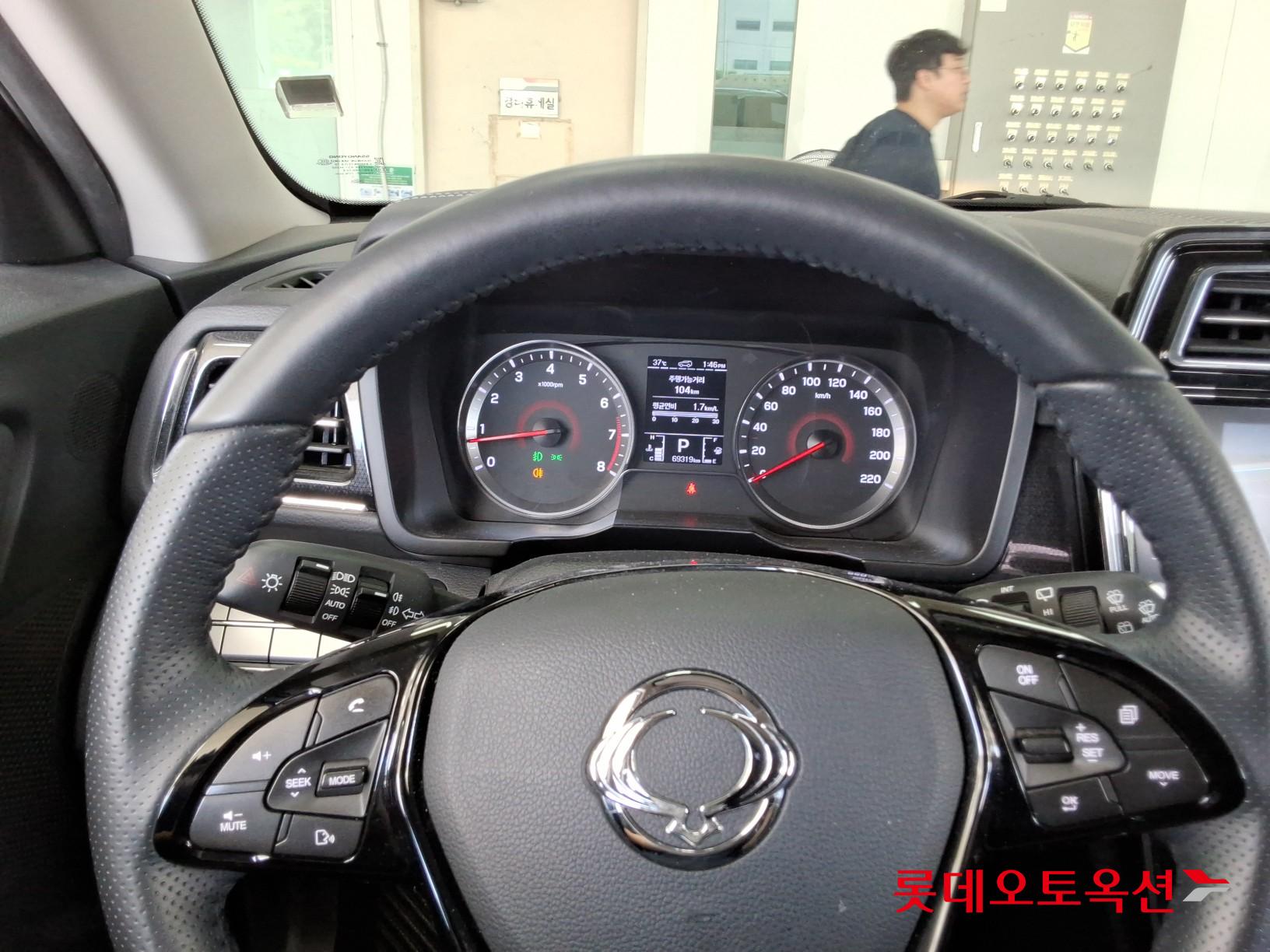2021 - ssangyong tivoli
