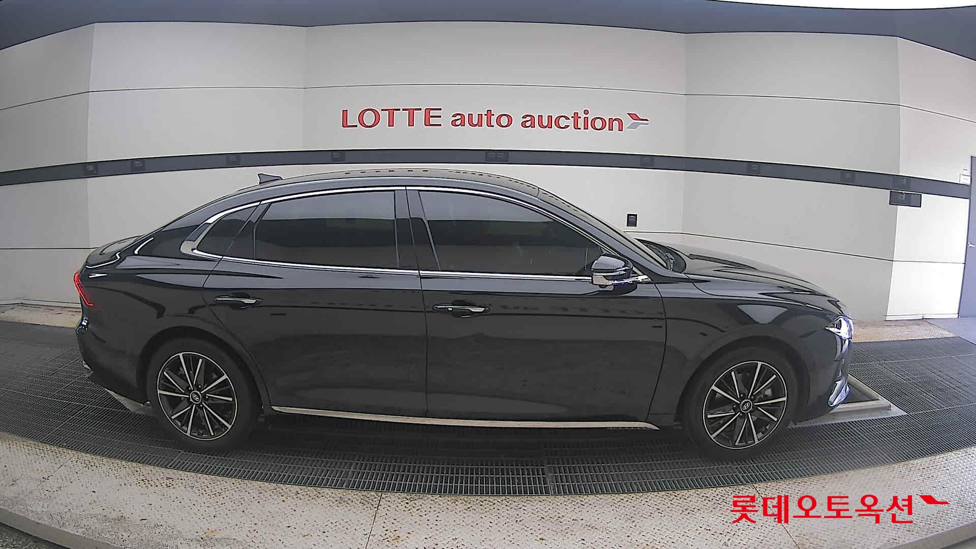 2022 - hyundai grandeur
