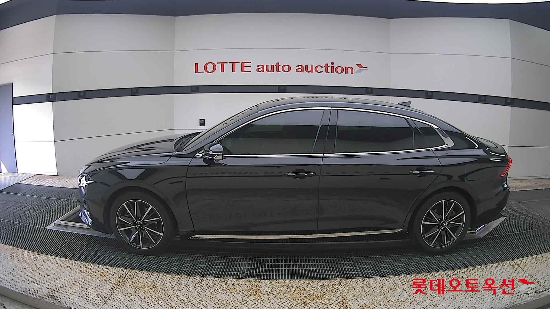 2022 - hyundai grandeur