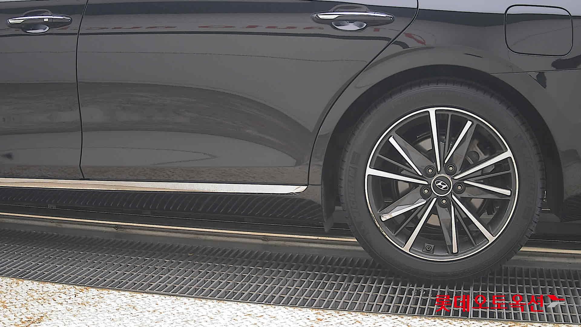 2022 - hyundai grandeur