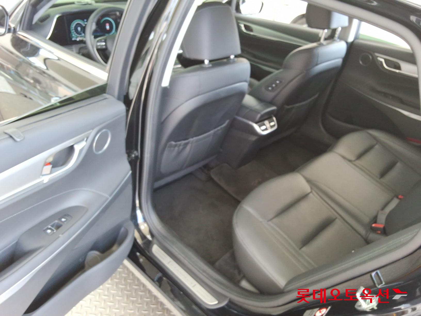 2022 - hyundai grandeur