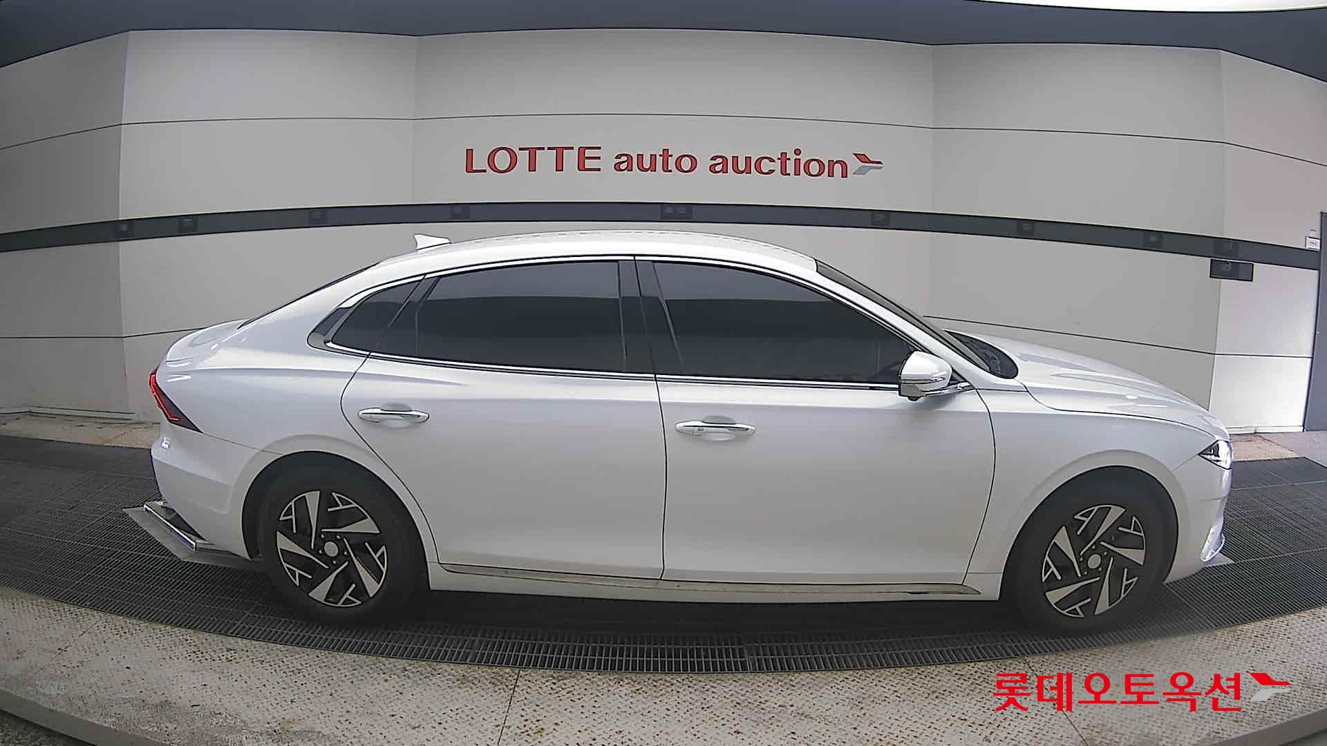 2022 - hyundai grandeur