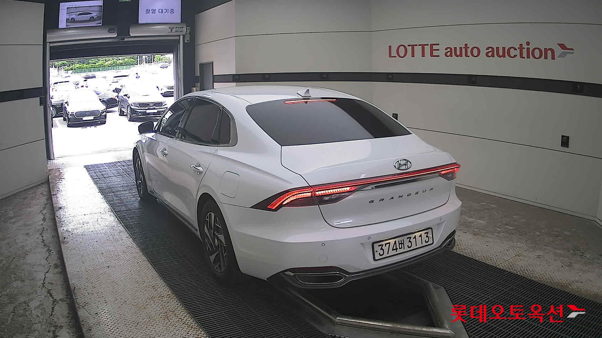 2022 - hyundai grandeur