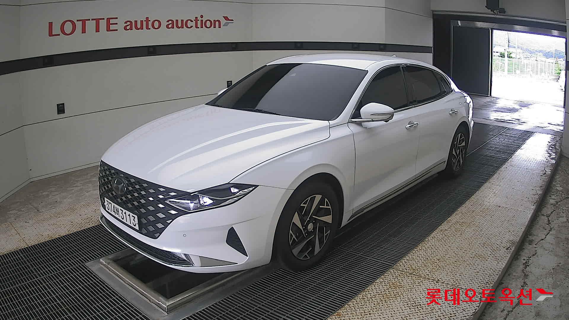 2022 - hyundai grandeur