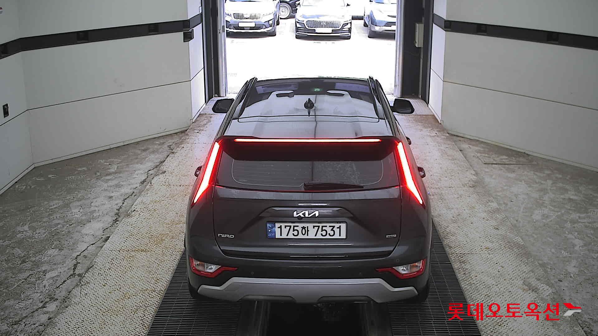 2024 - kia niro
