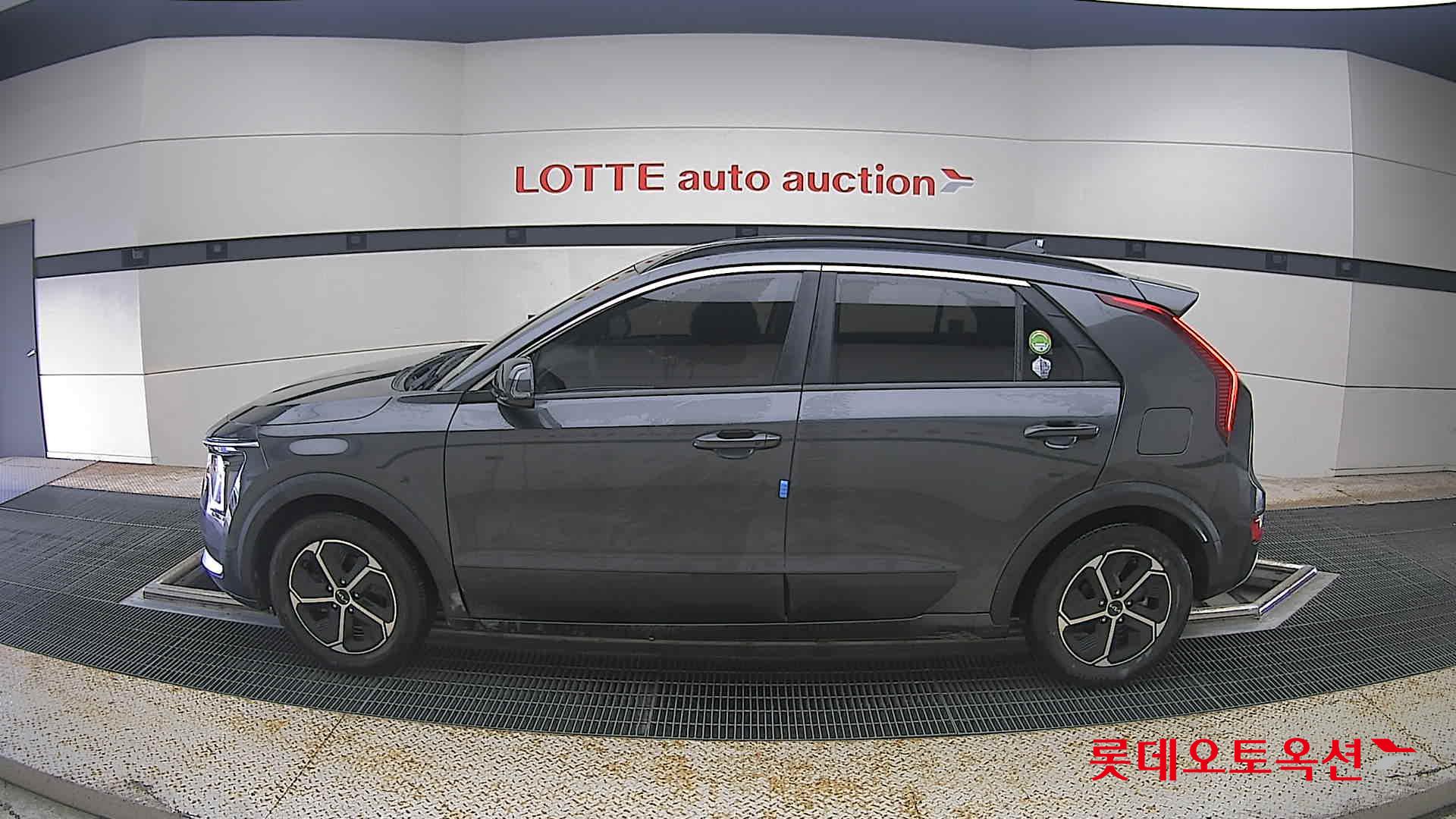 2024 - kia niro