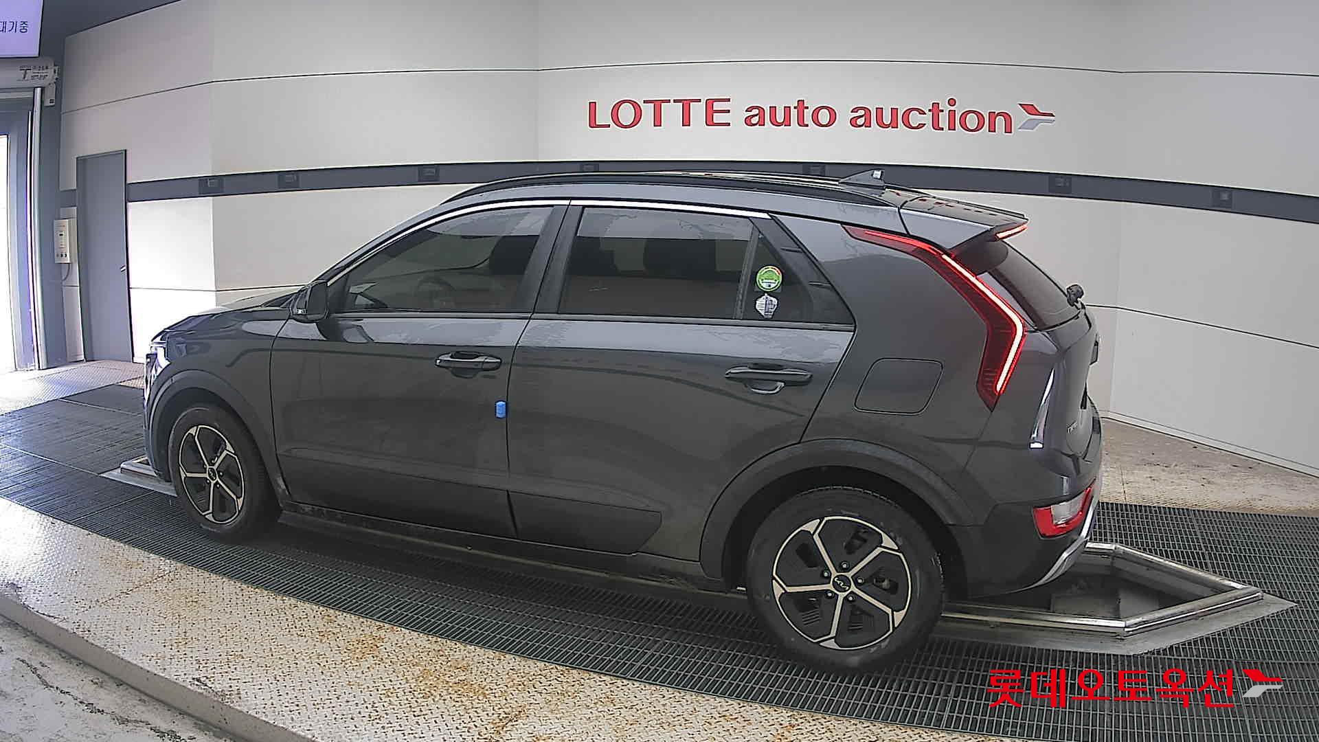 2024 - kia niro