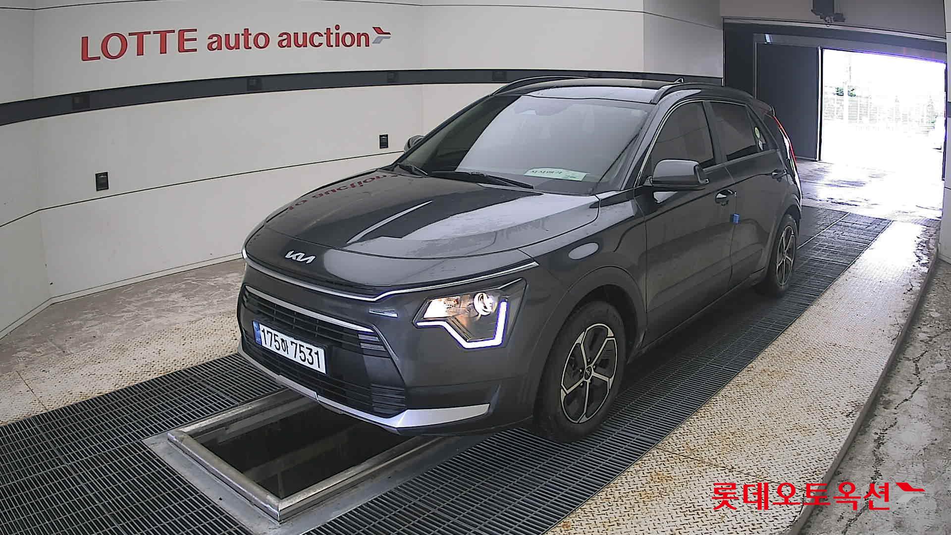 2024 - kia niro