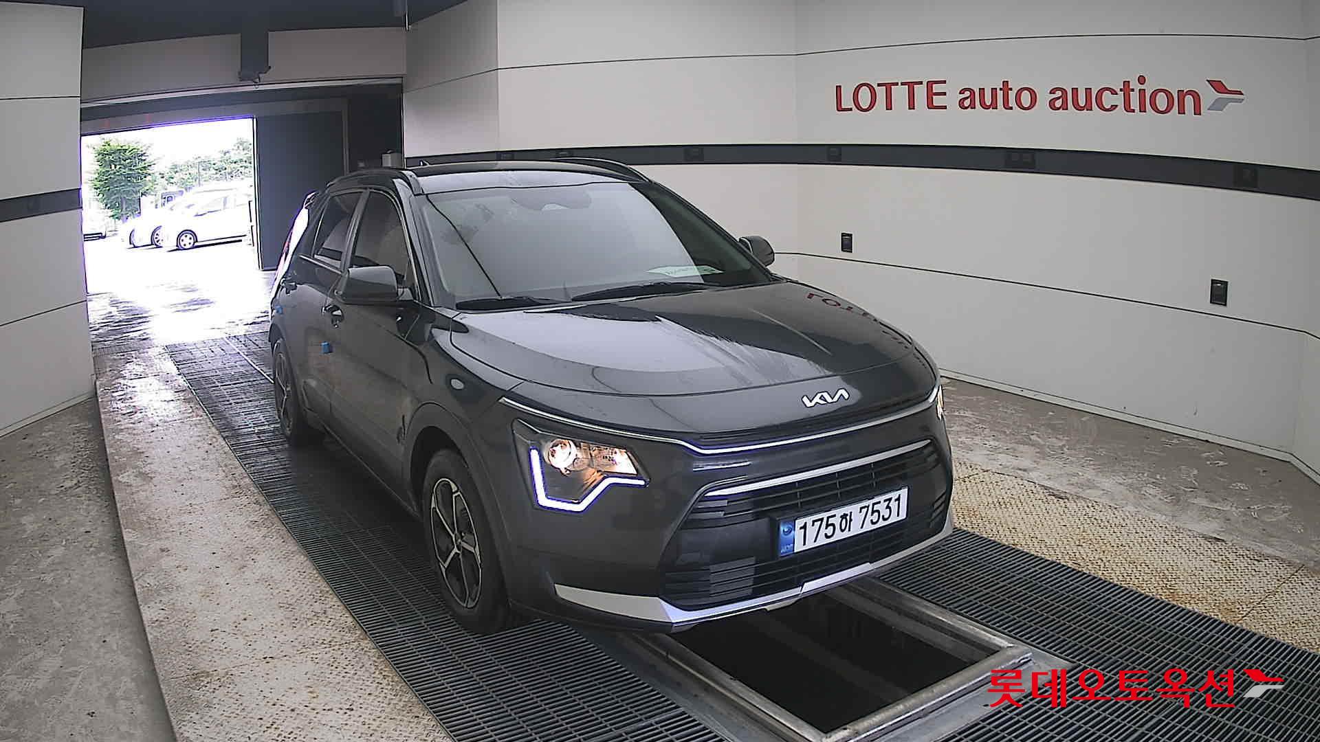 2024 - kia niro