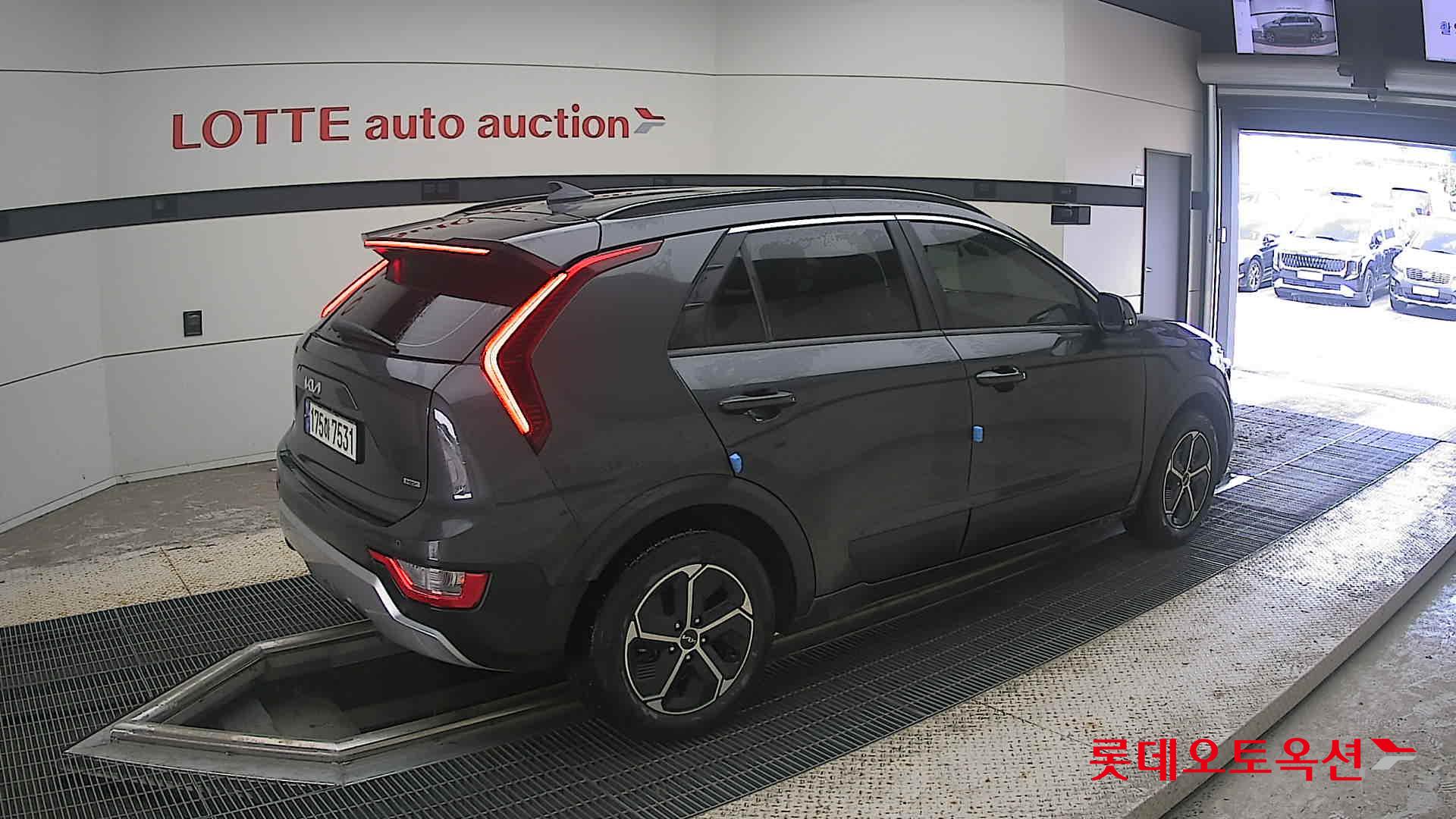 2024 - kia niro