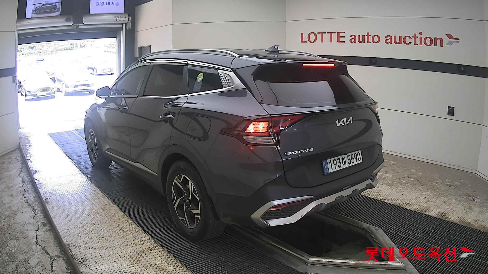 2022 - kia sportage