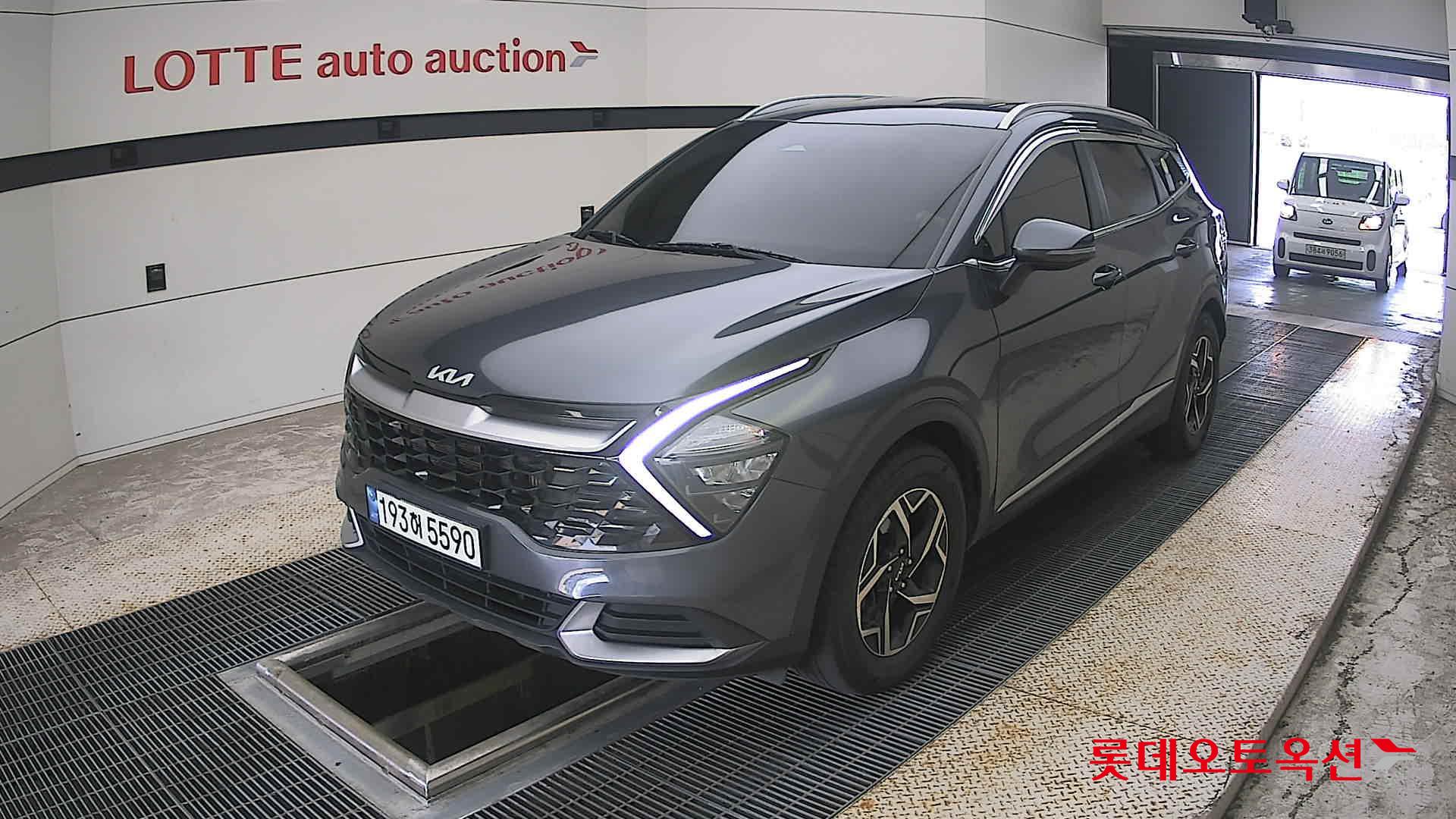 2022 - kia sportage
