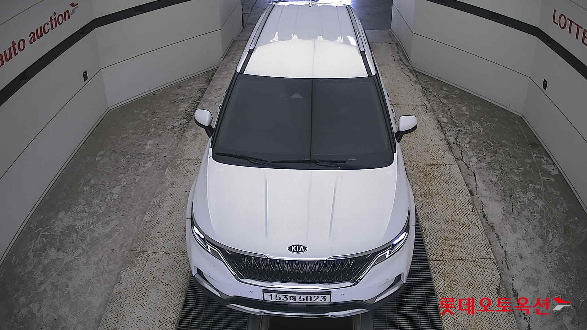 2021 - kia carnival