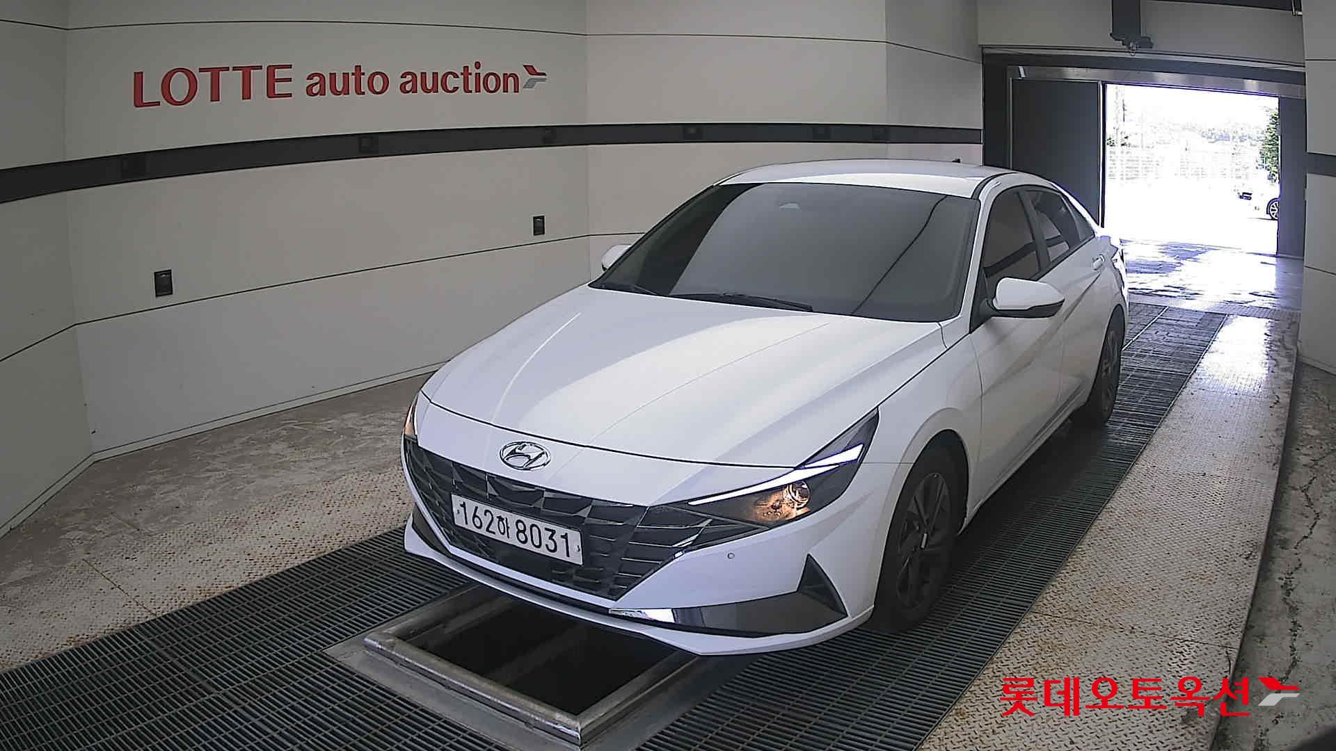 2021 - hyundai avante