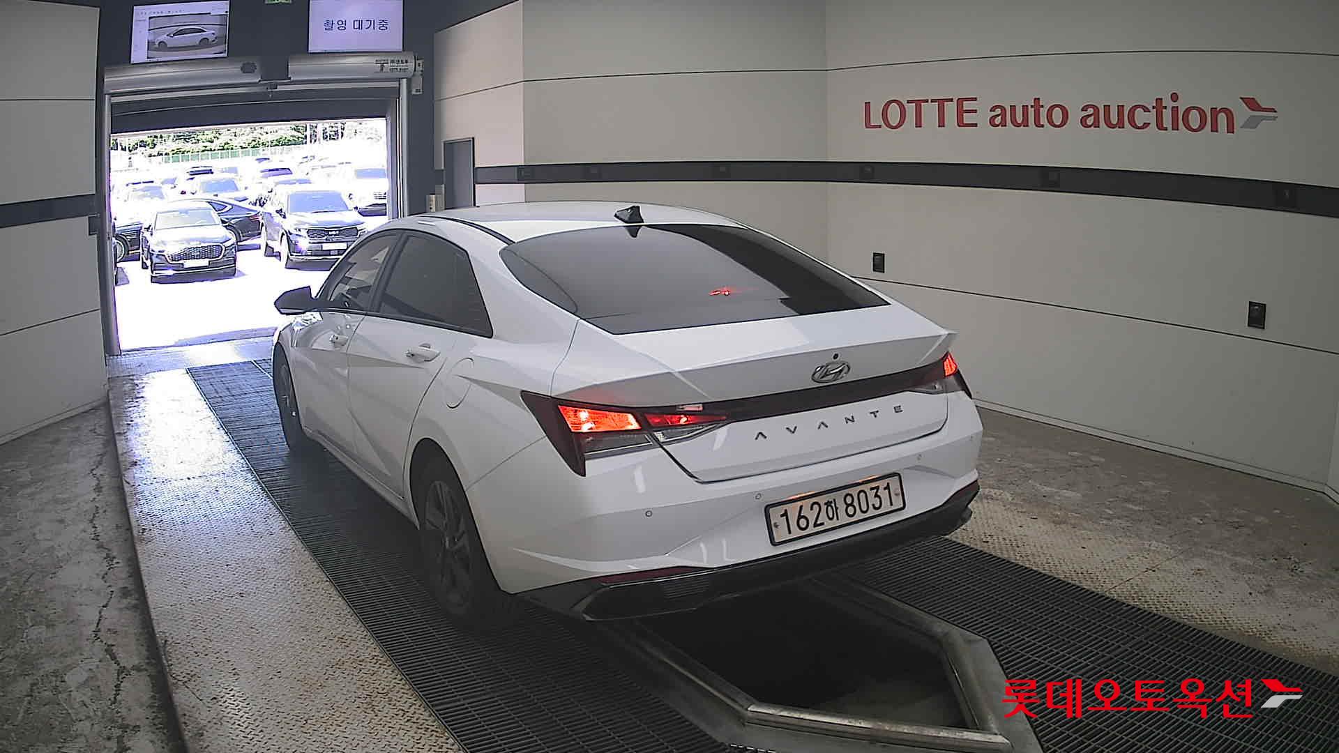 2021 - hyundai avante