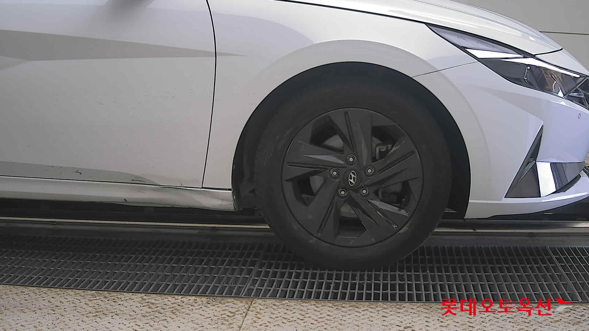 2021 - hyundai avante