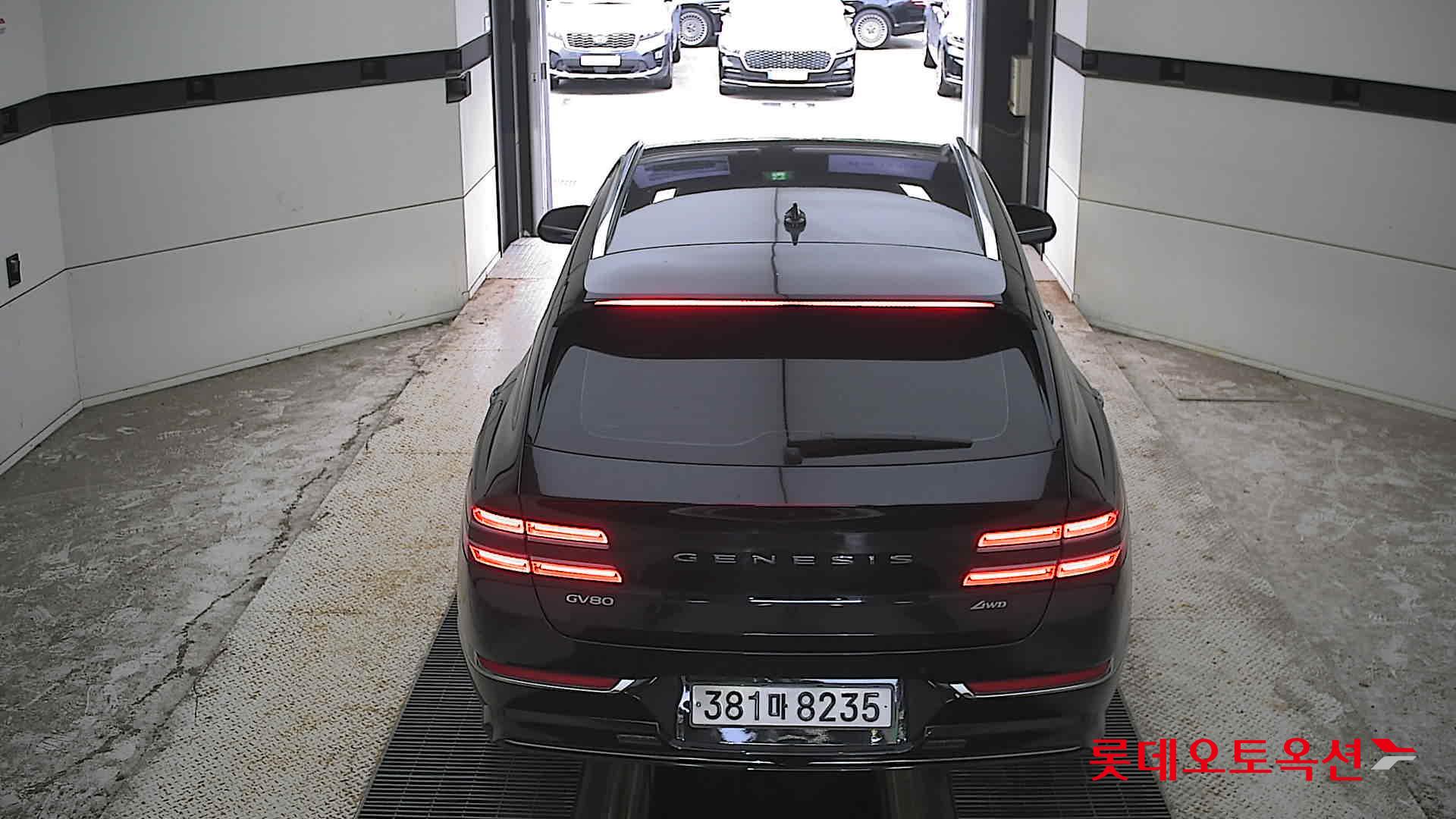 2022 - genesis gv80
