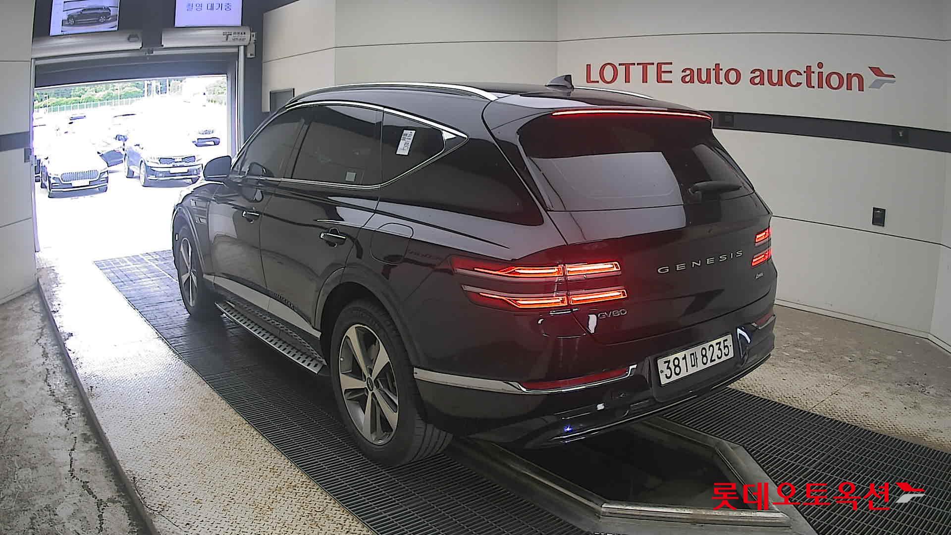 2022 - genesis gv80