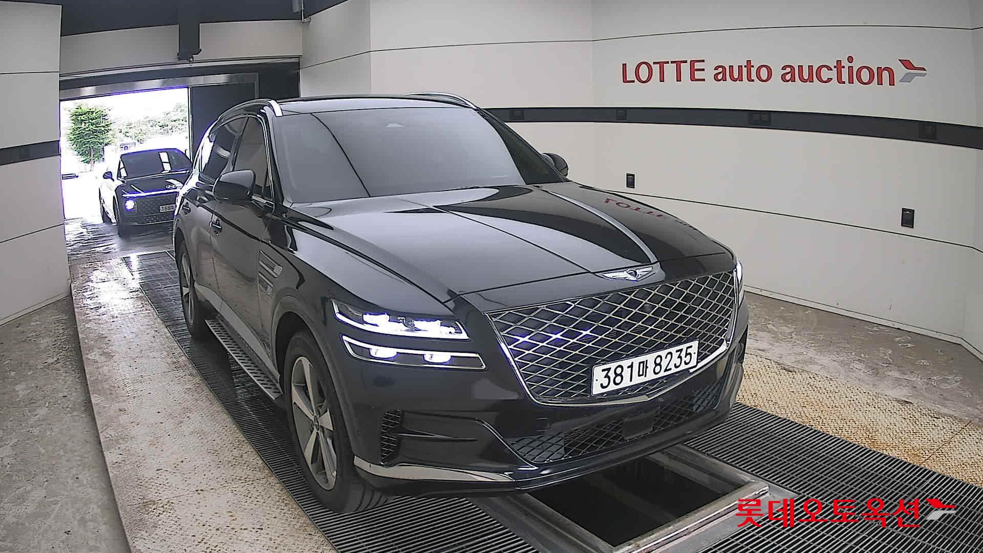 2022 - genesis gv80