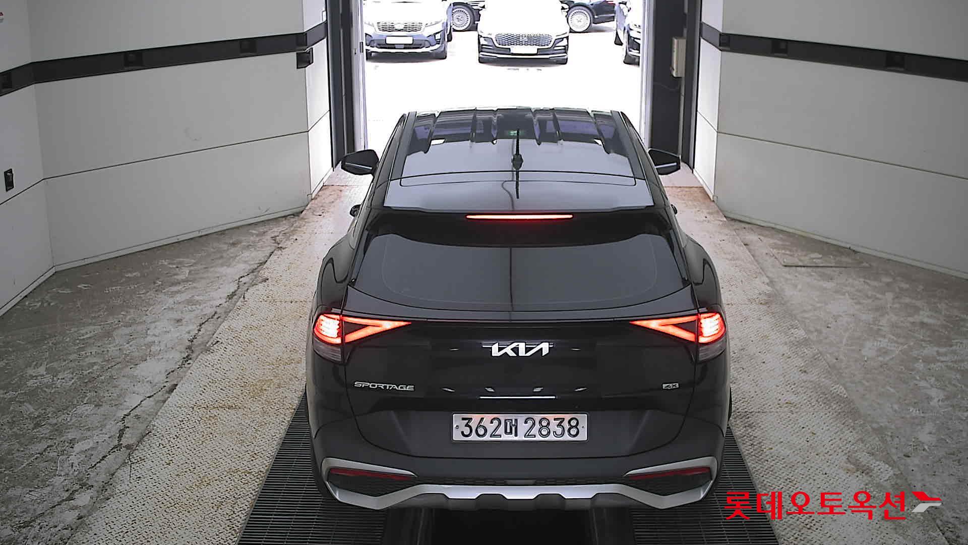 2023 - kia sportage