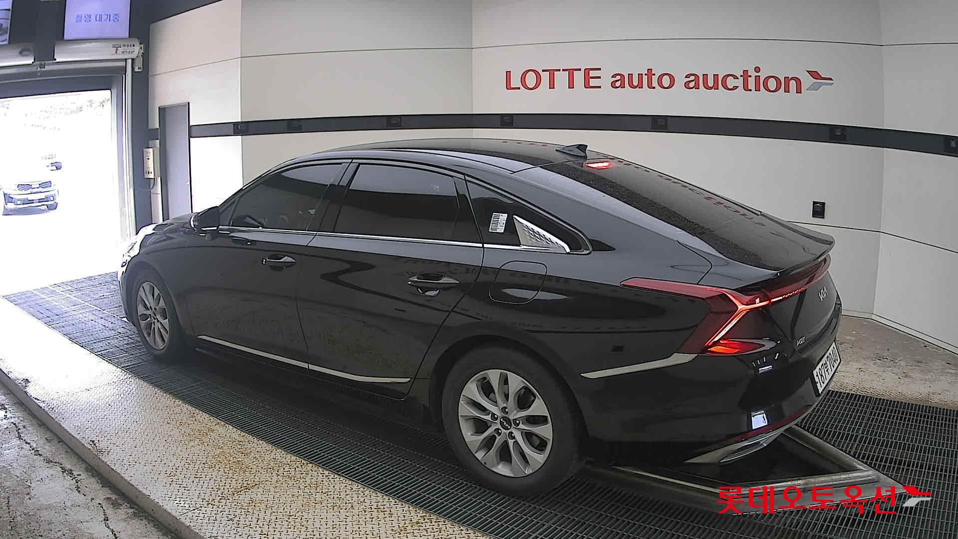 2022 - kia k8