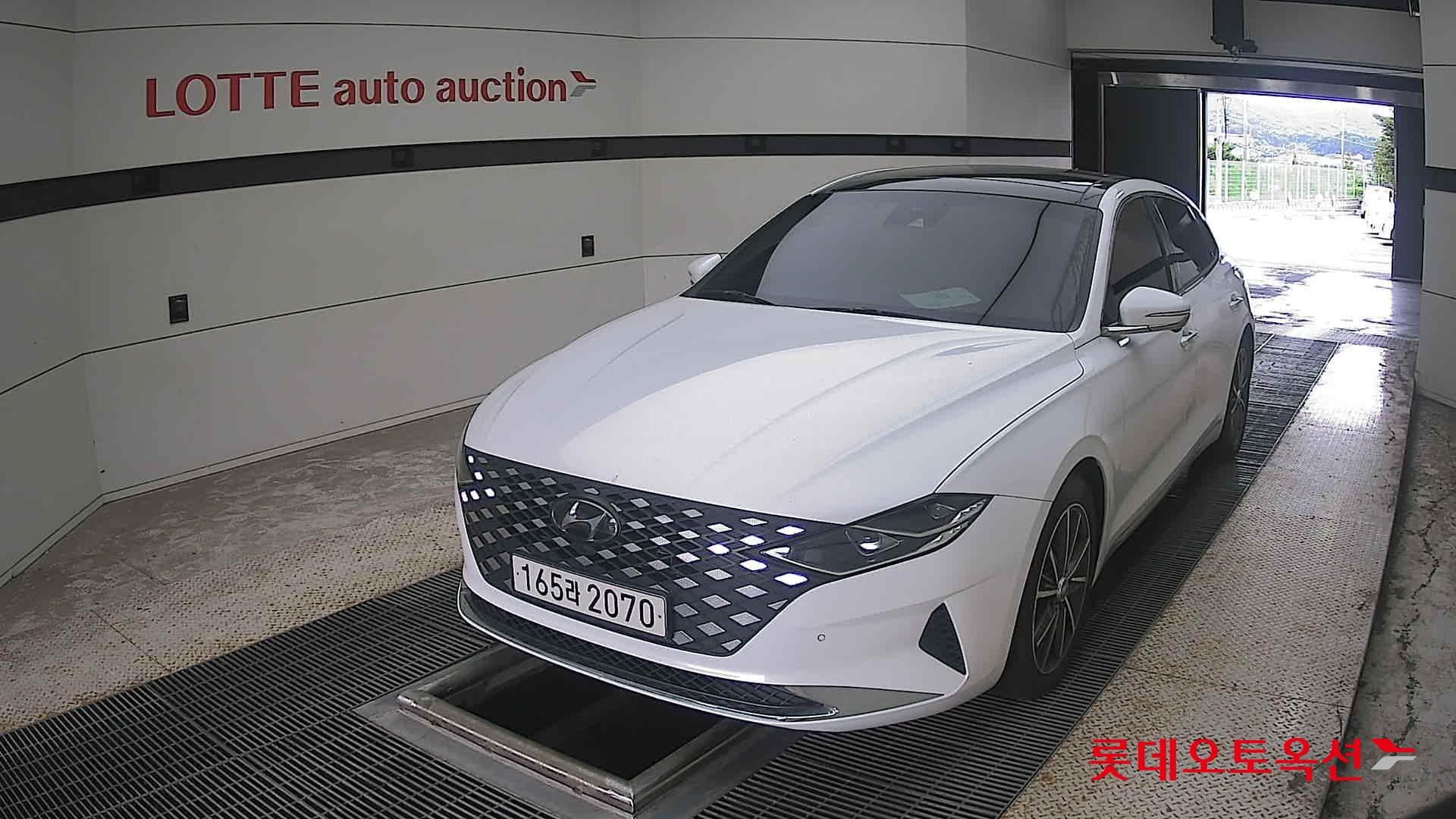 2022 - hyundai grandeur