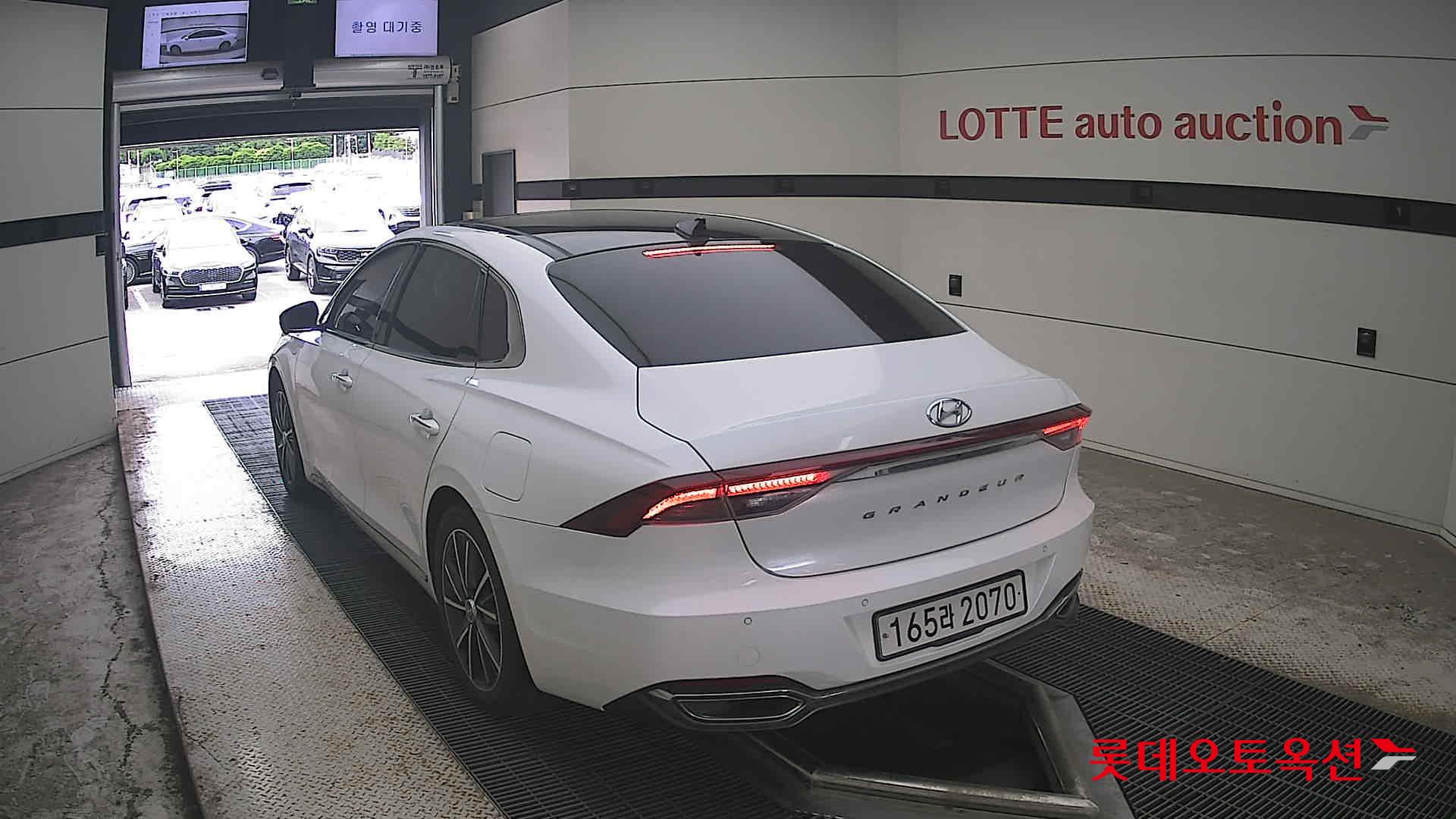 2022 - hyundai grandeur