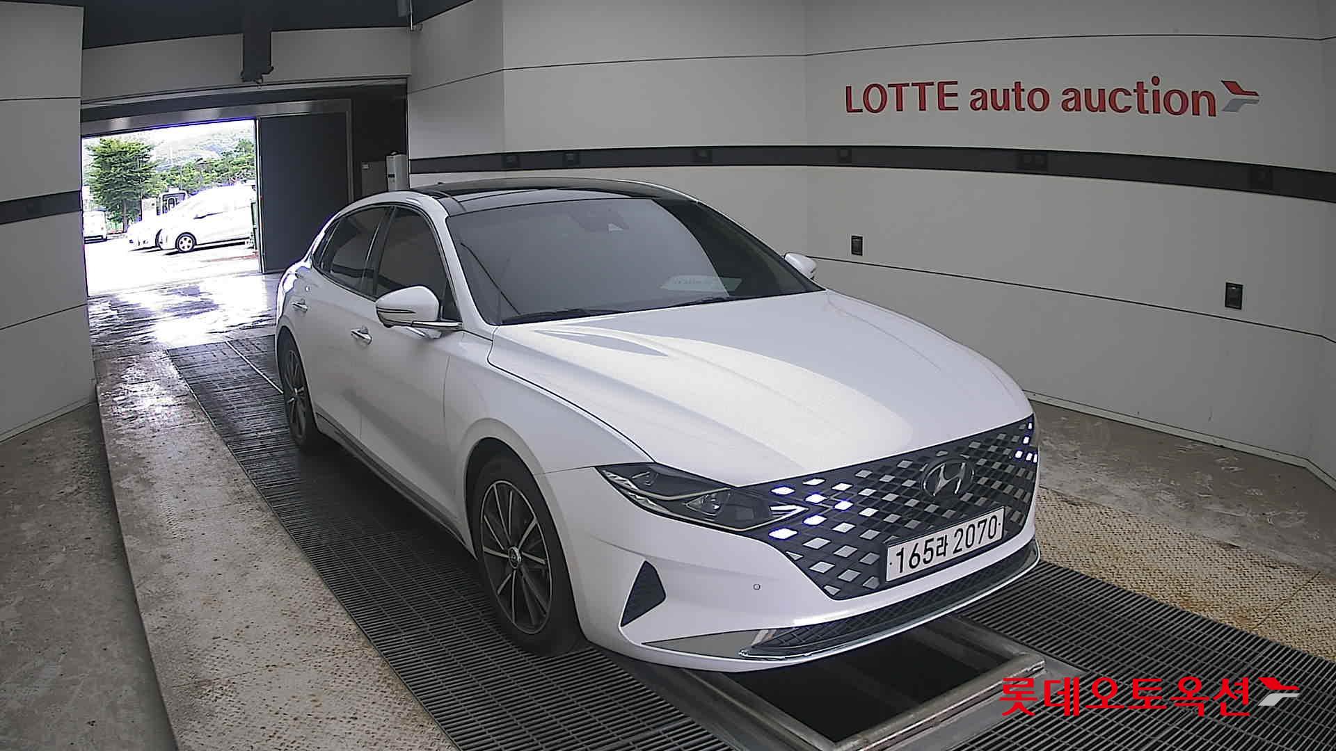 2022 - hyundai grandeur