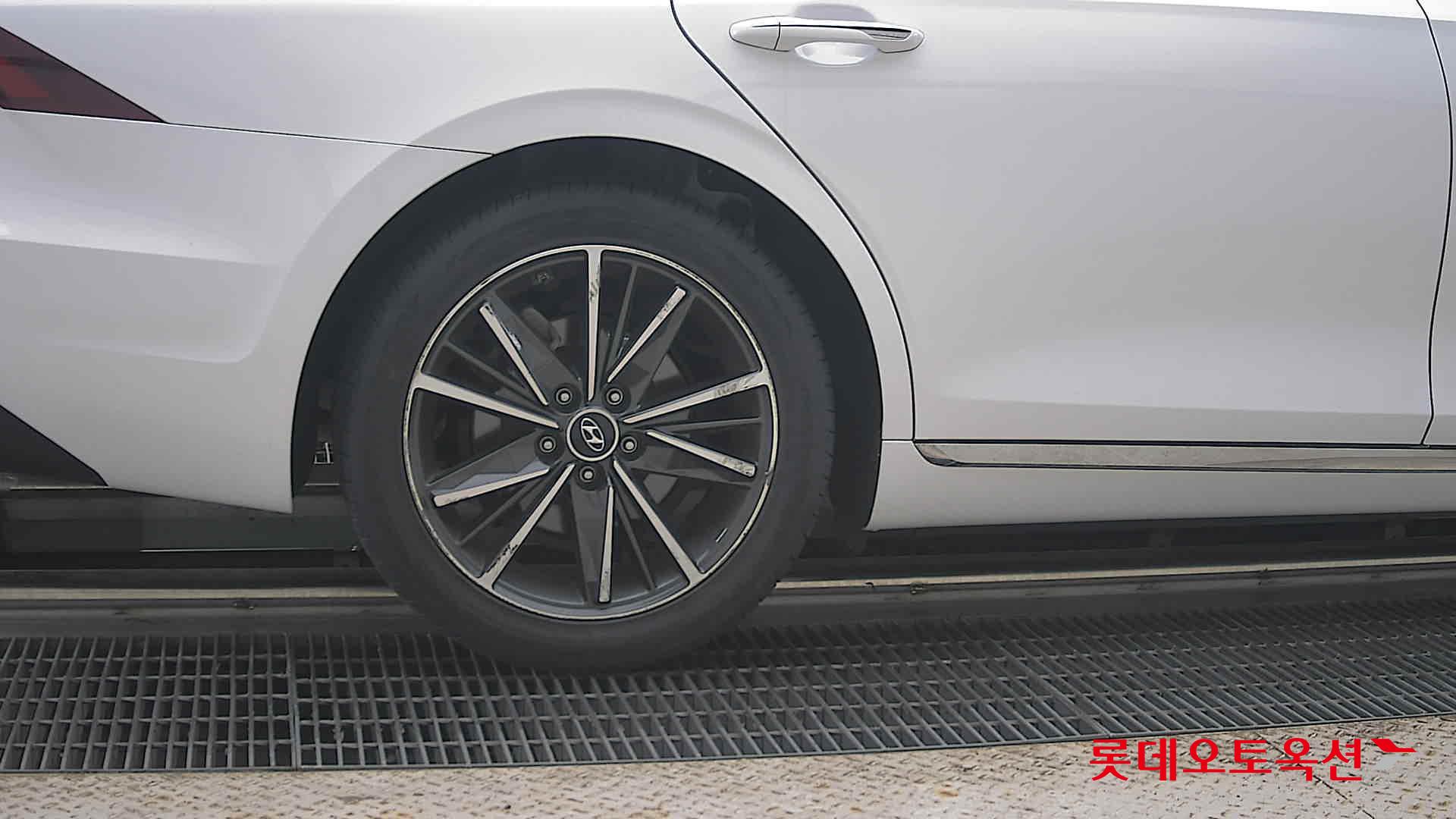 2022 - hyundai grandeur