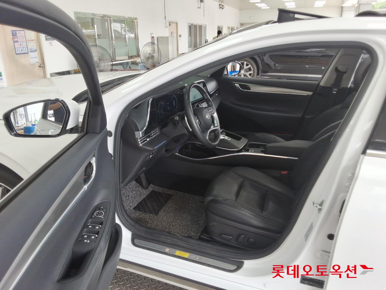 2022 - hyundai grandeur