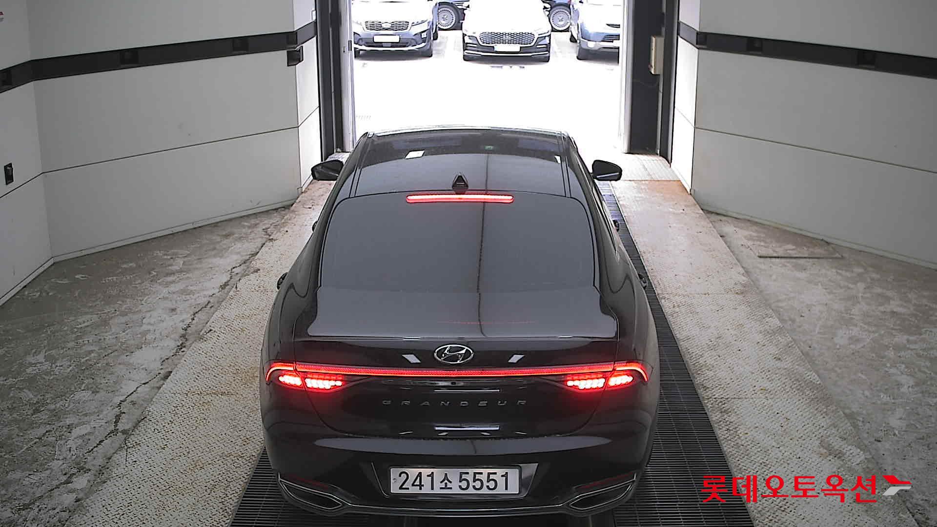 2022 - hyundai grandeur