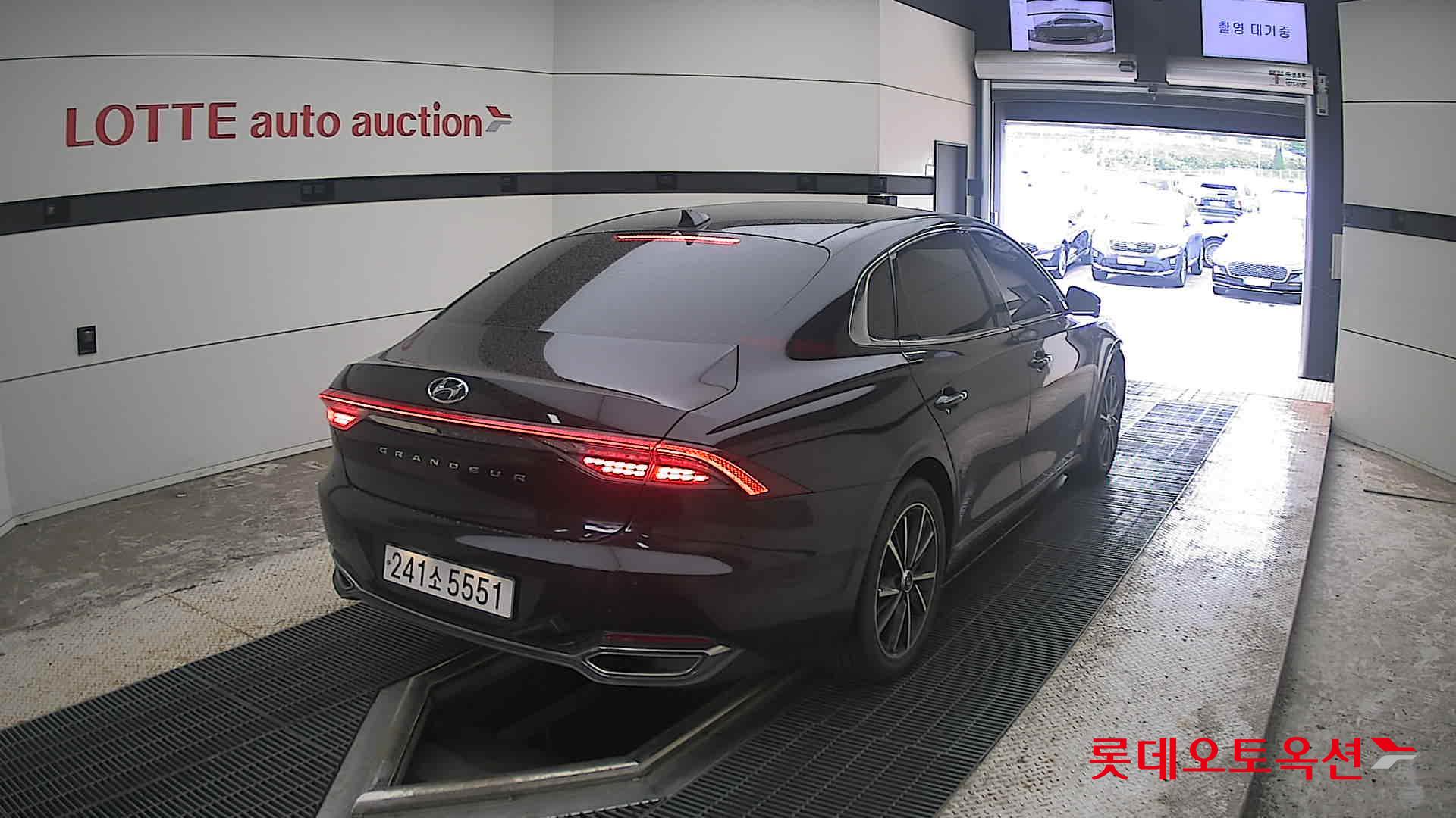 2022 - hyundai grandeur