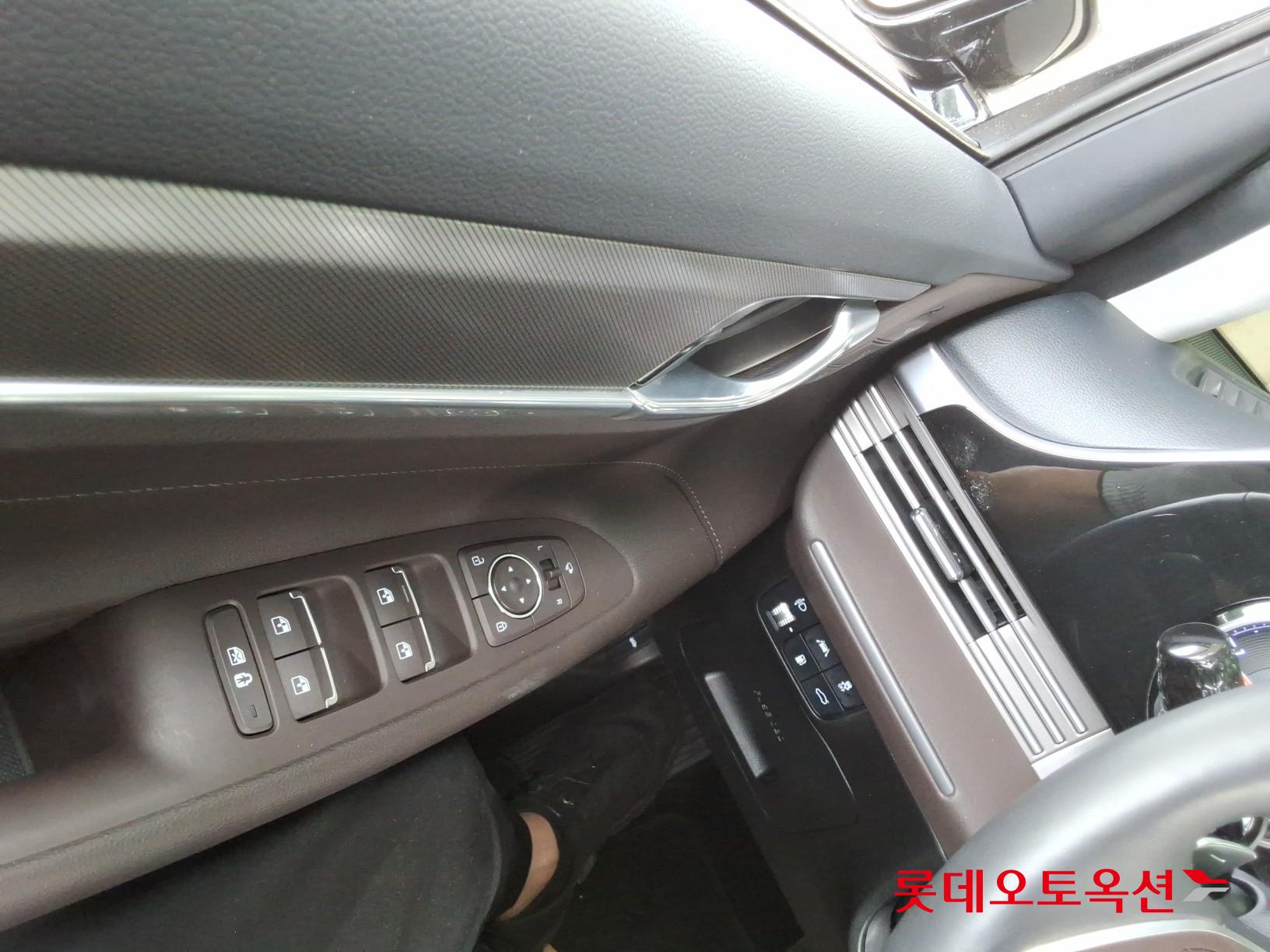 2022 - hyundai grandeur