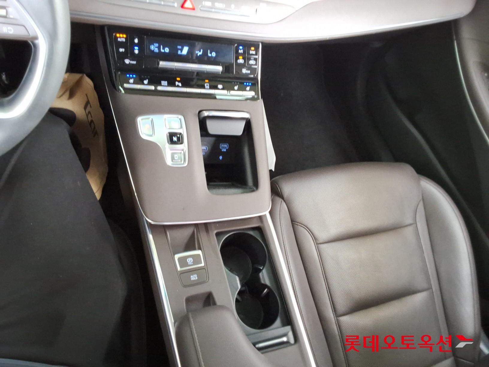 2022 - hyundai grandeur