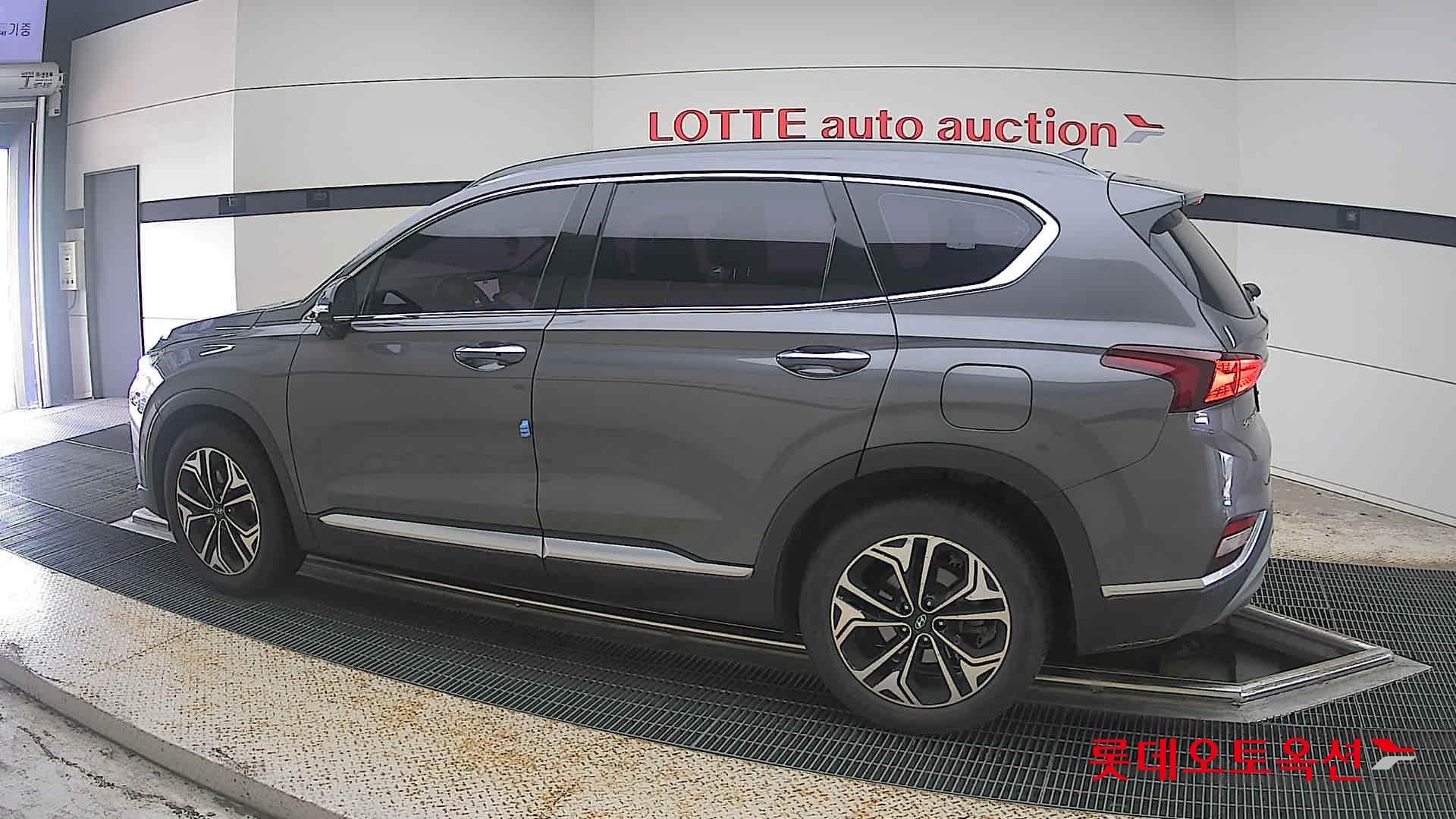 2020 - hyundai santafe