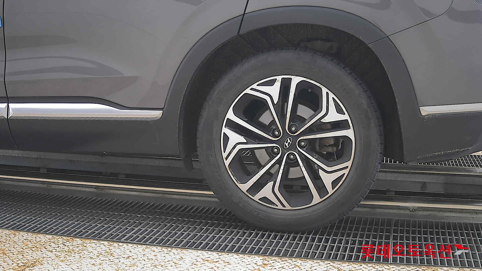 2020 - hyundai santafe