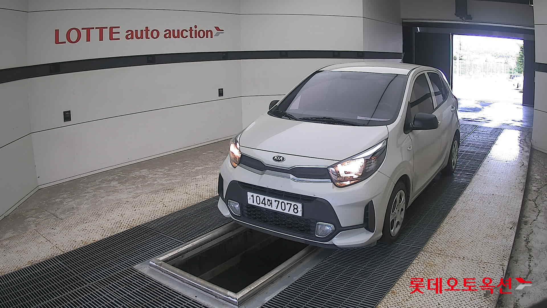 2021 - kia morning