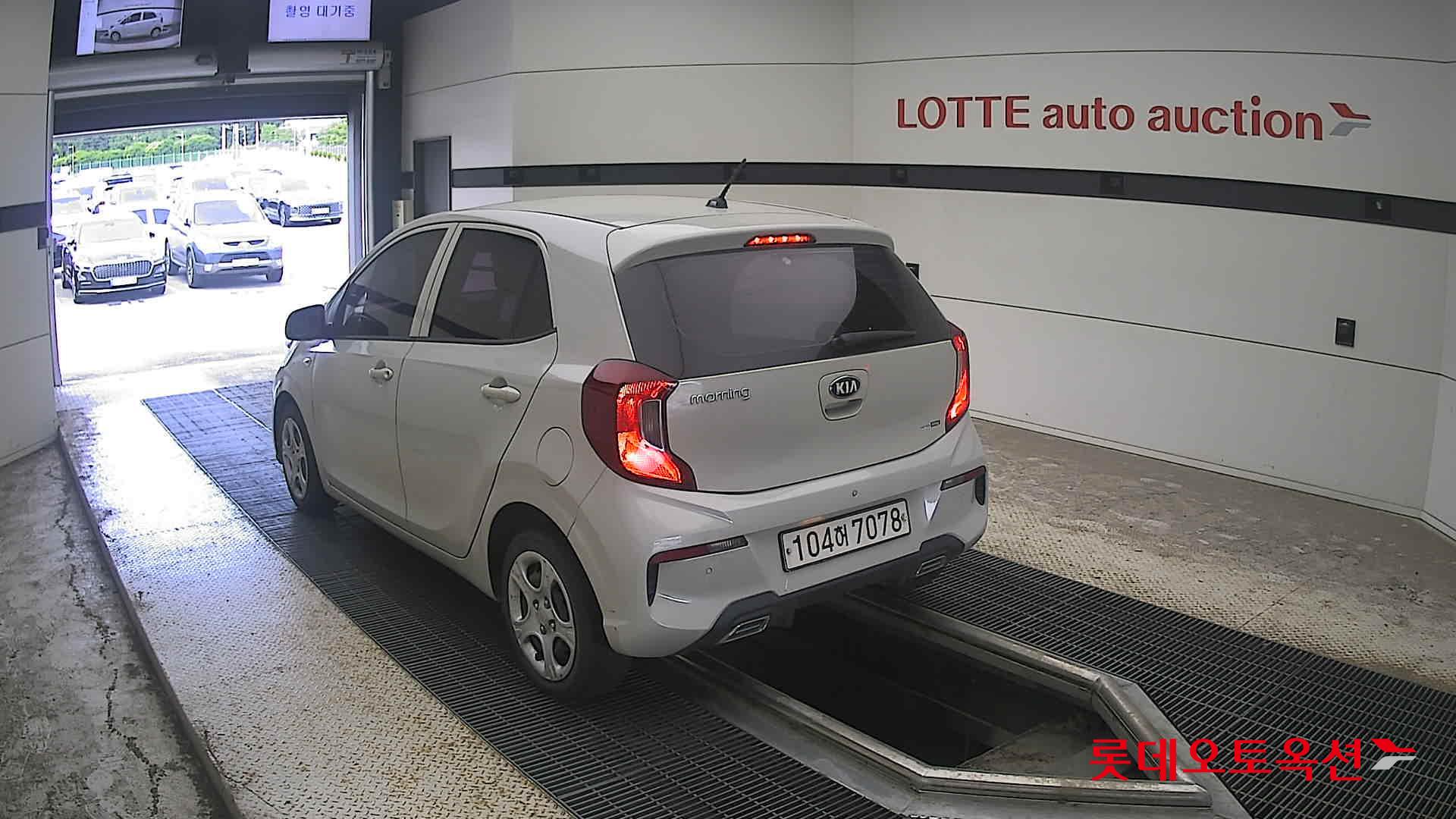 2021 - kia morning