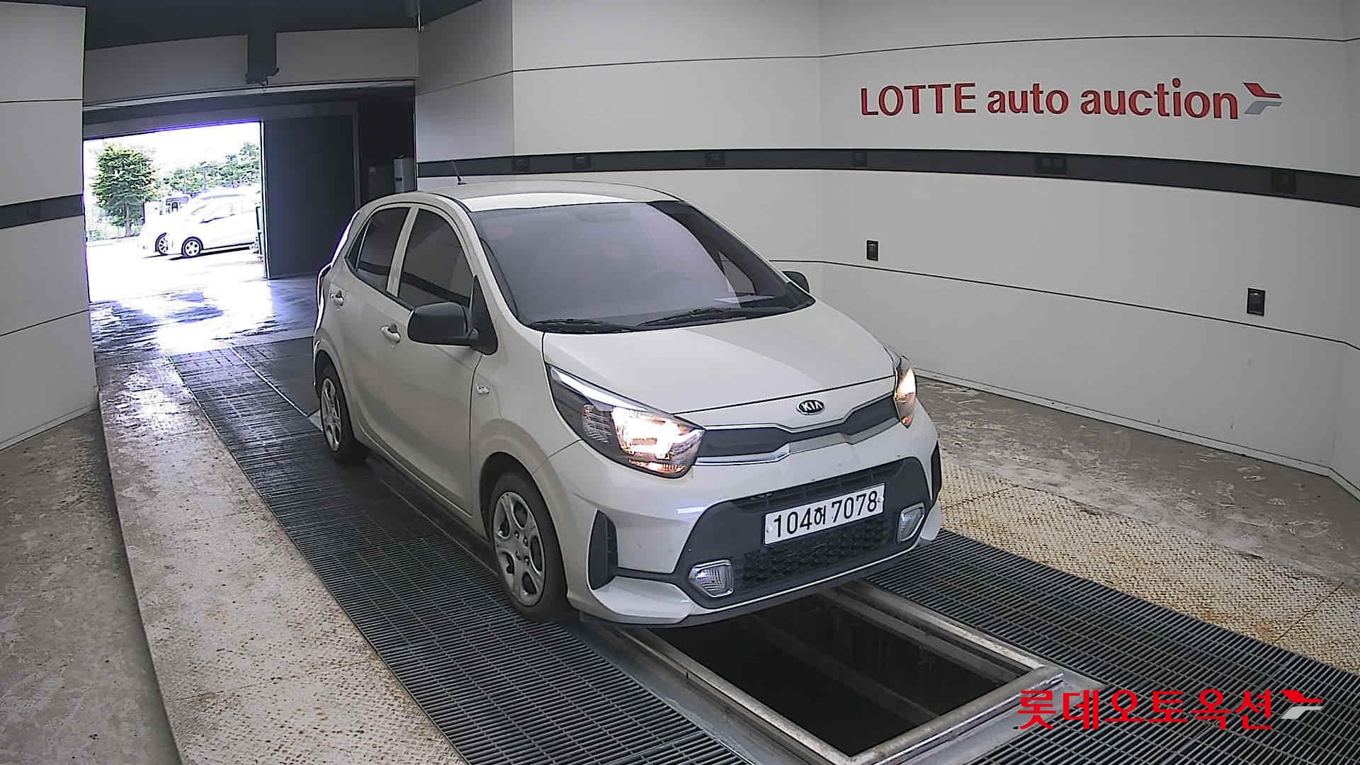 2021 - kia morning