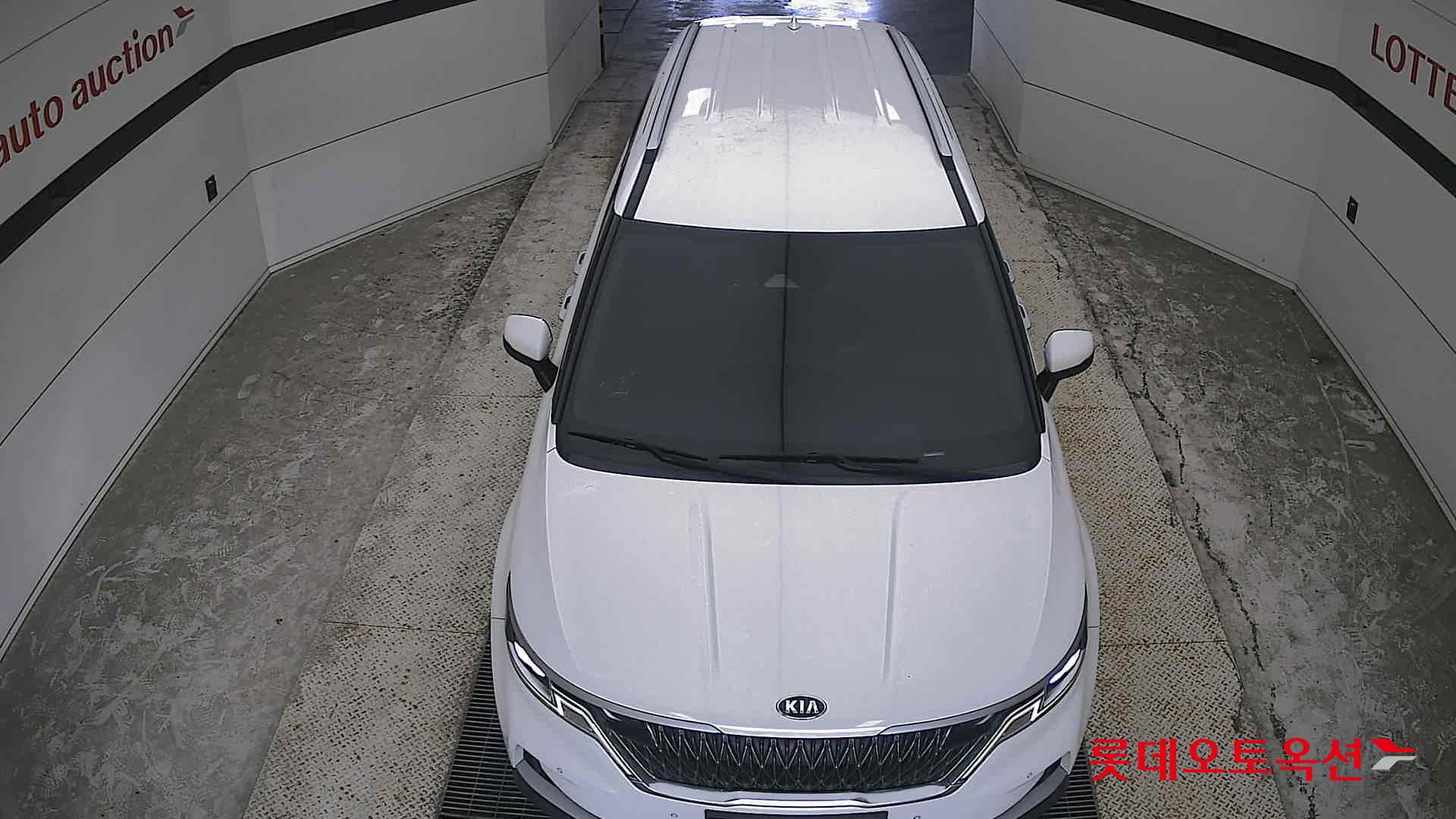 2021 - kia carnival