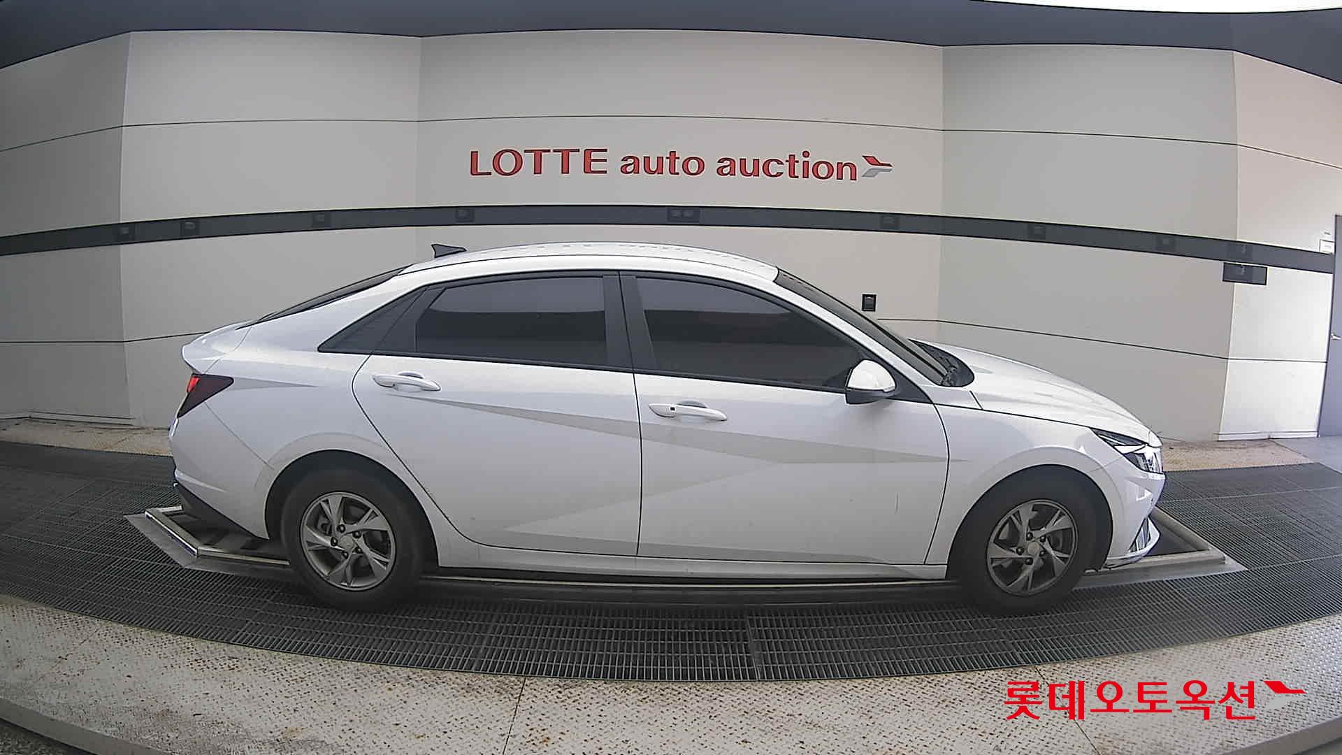 2021 - hyundai avante