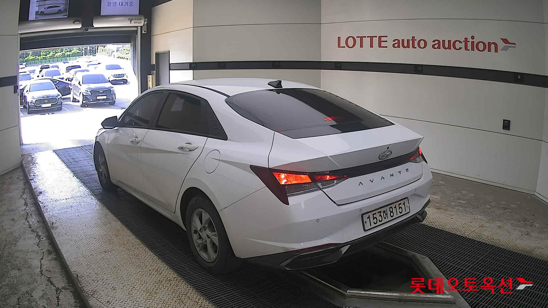 2021 - hyundai avante