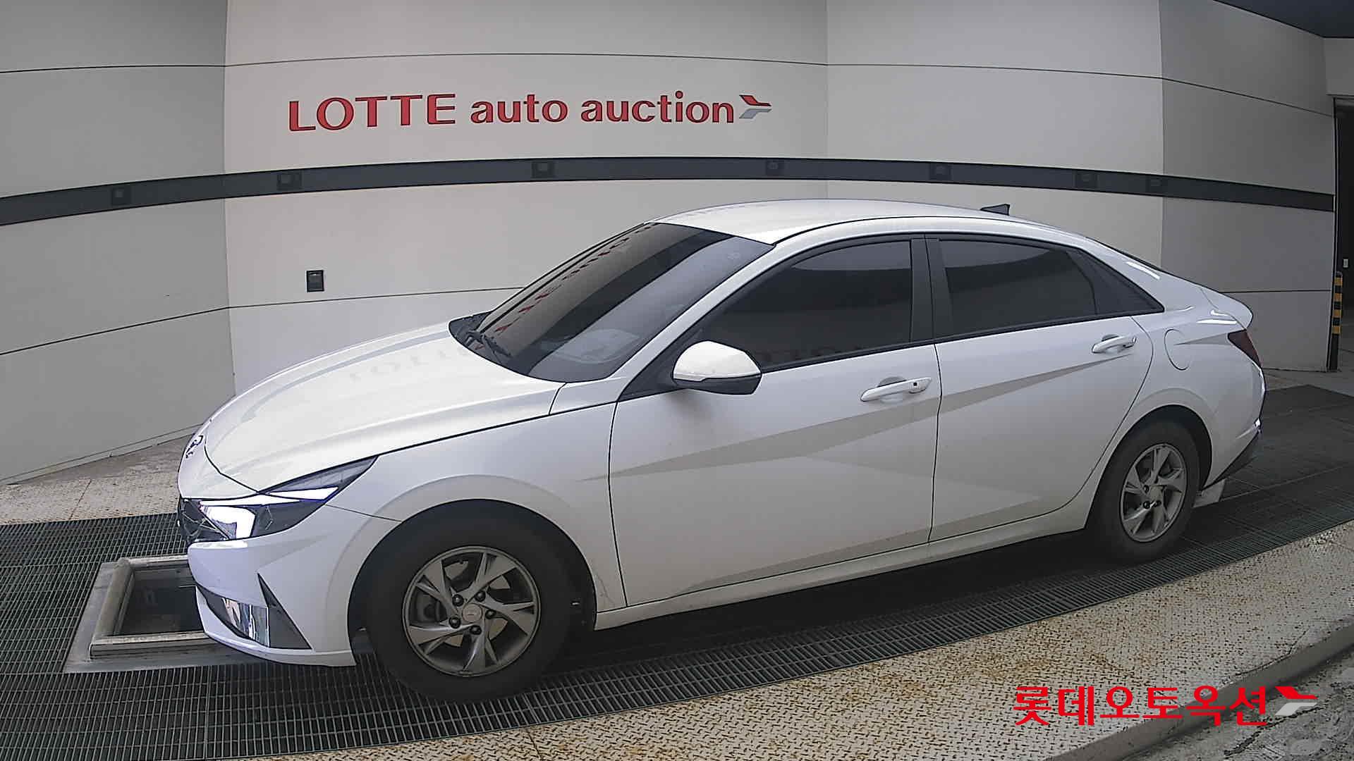2021 - hyundai avante
