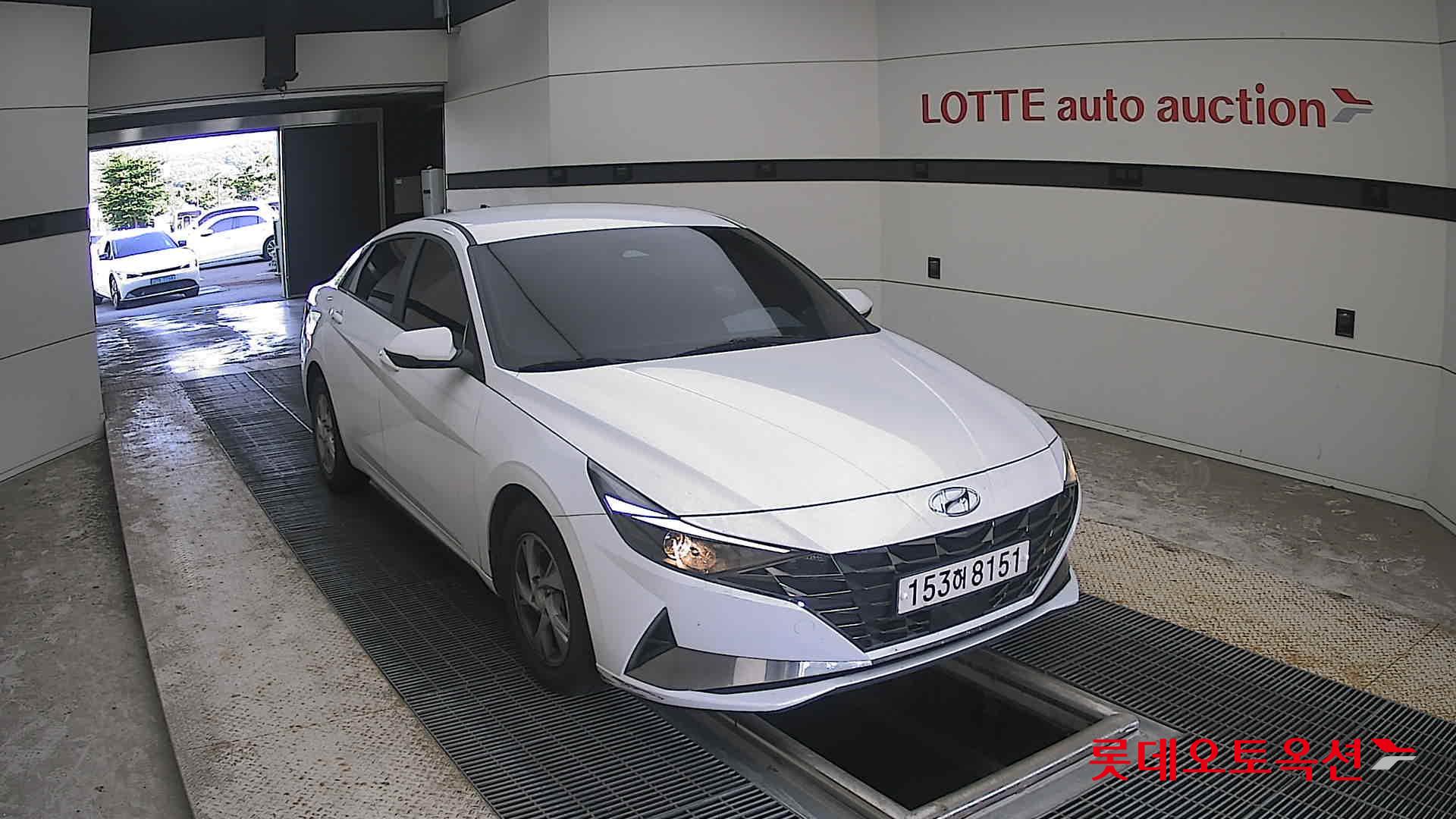 2021 - hyundai avante