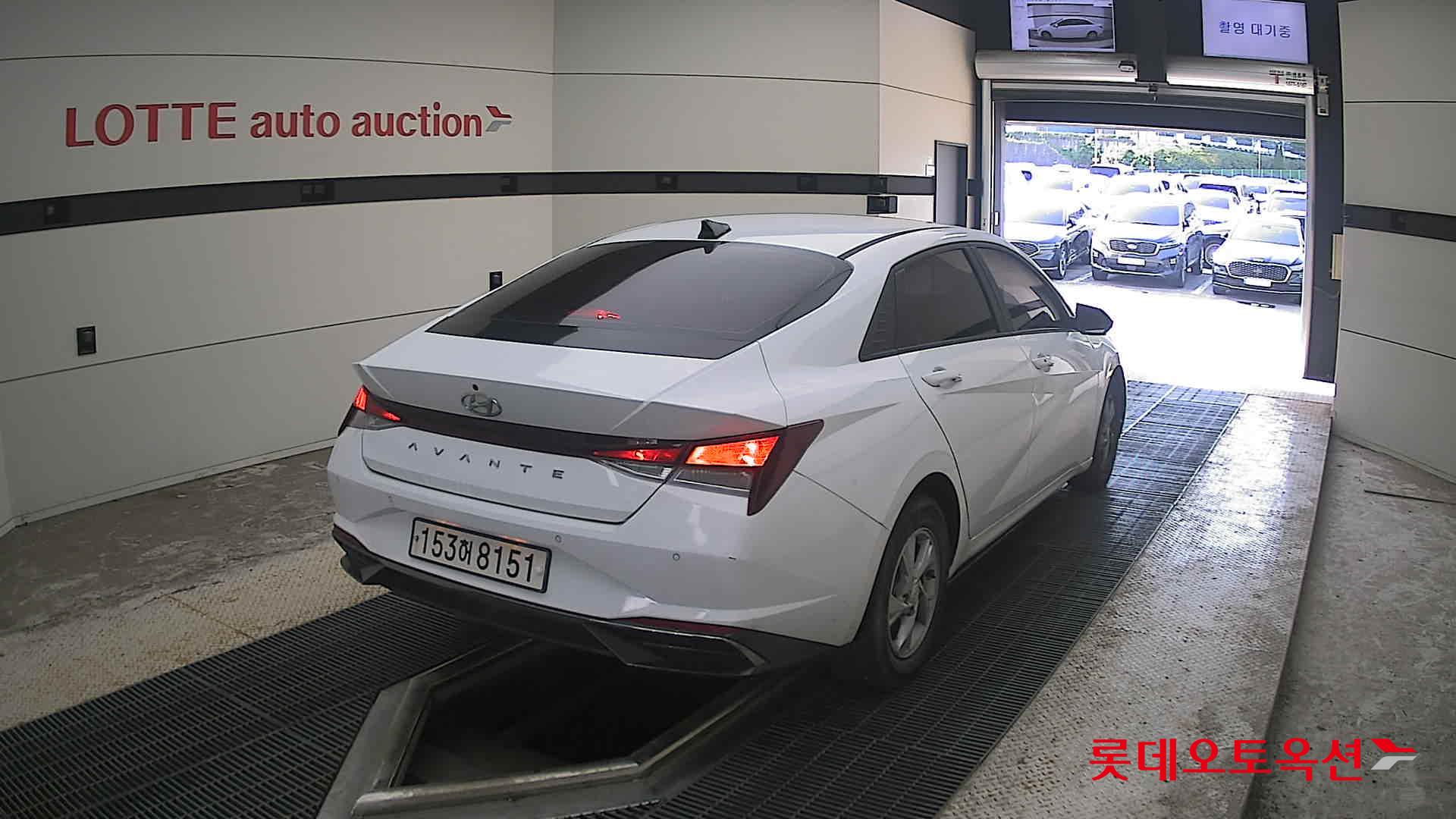 2021 - hyundai avante