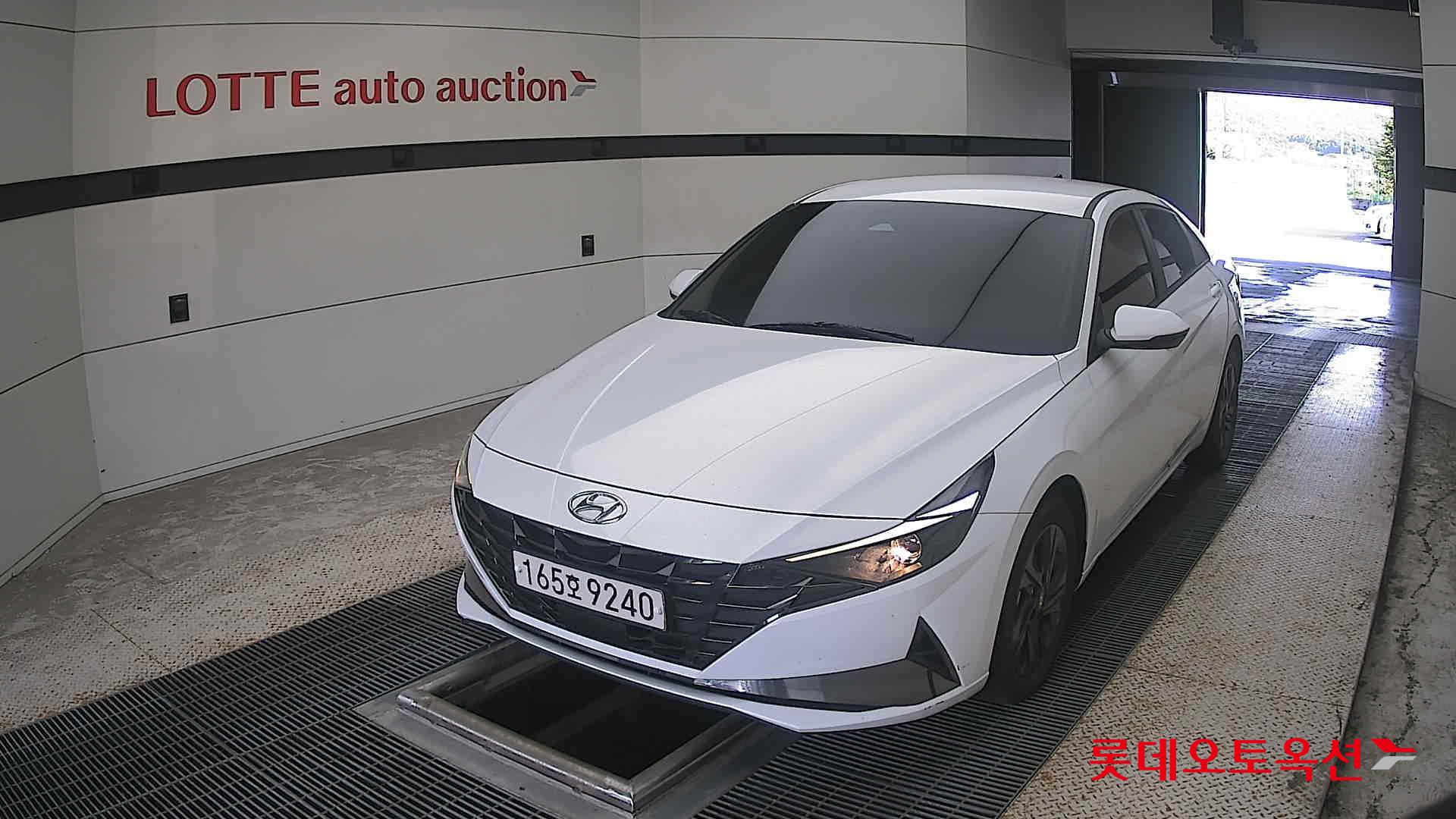 2022 - hyundai avante