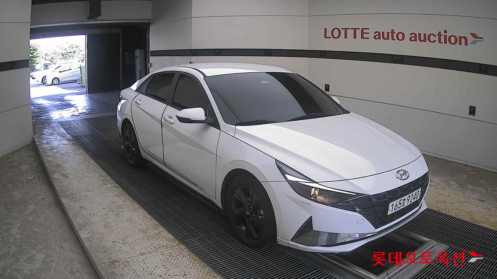2022 - hyundai avante