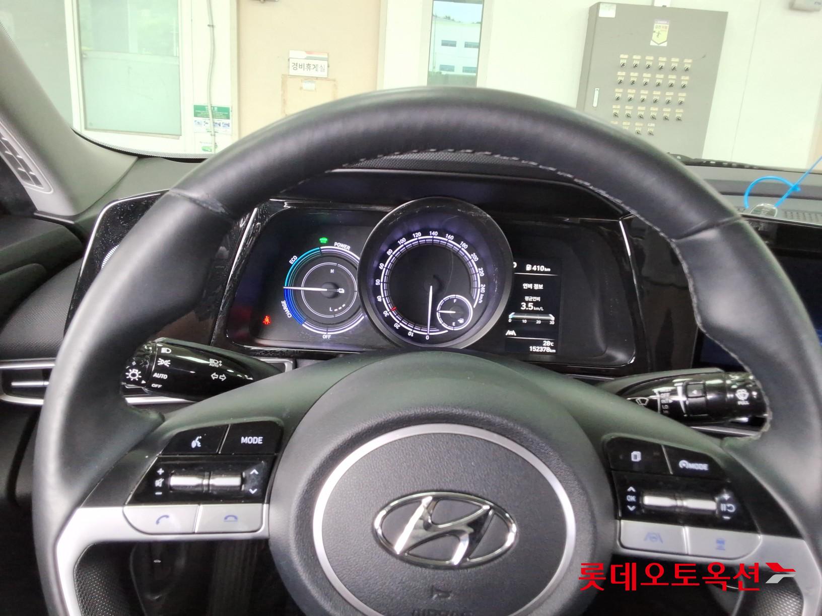 2022 - hyundai avante
